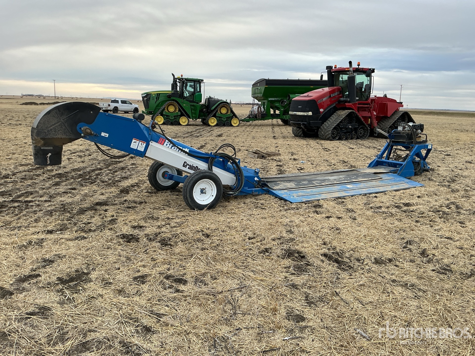 General Appearance with Foto, angolo anteriore sinistro