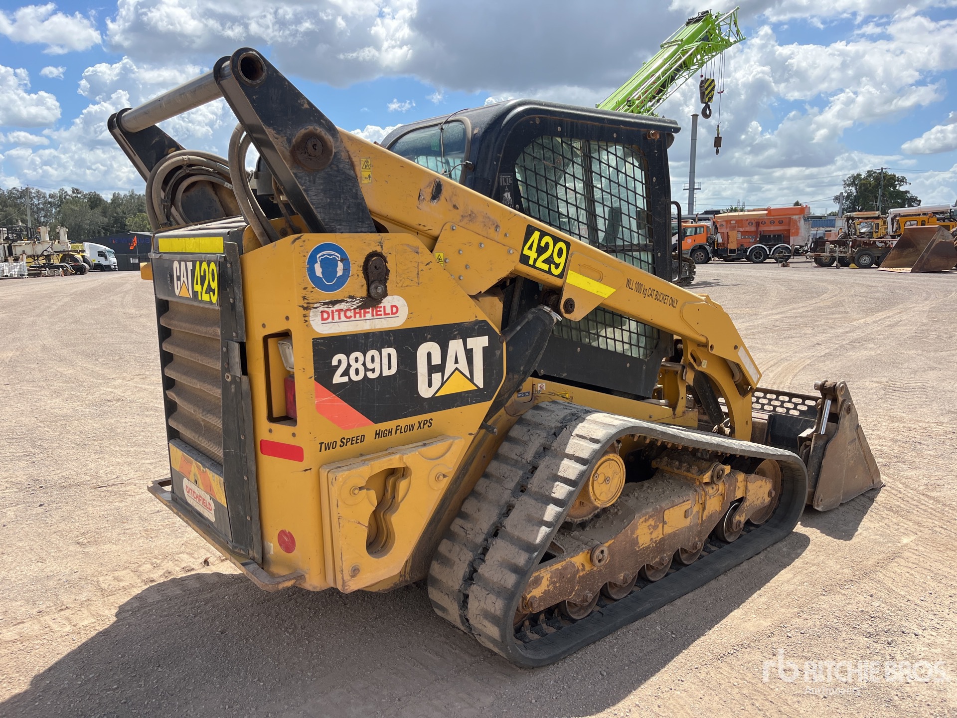 General Appearance with Imagen: esquina trasera derecha