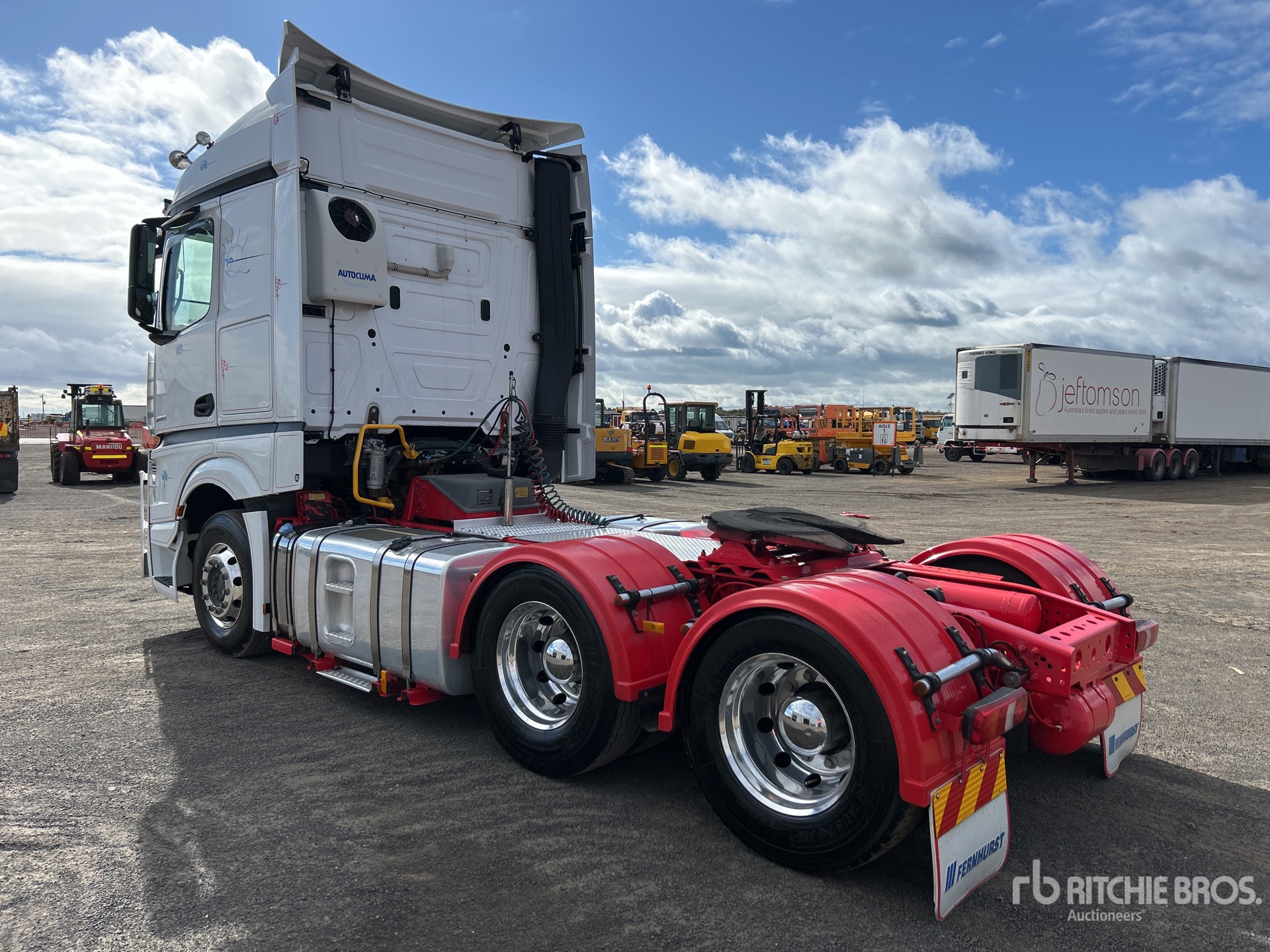 General Appearance with Picture, Right Rear Corner