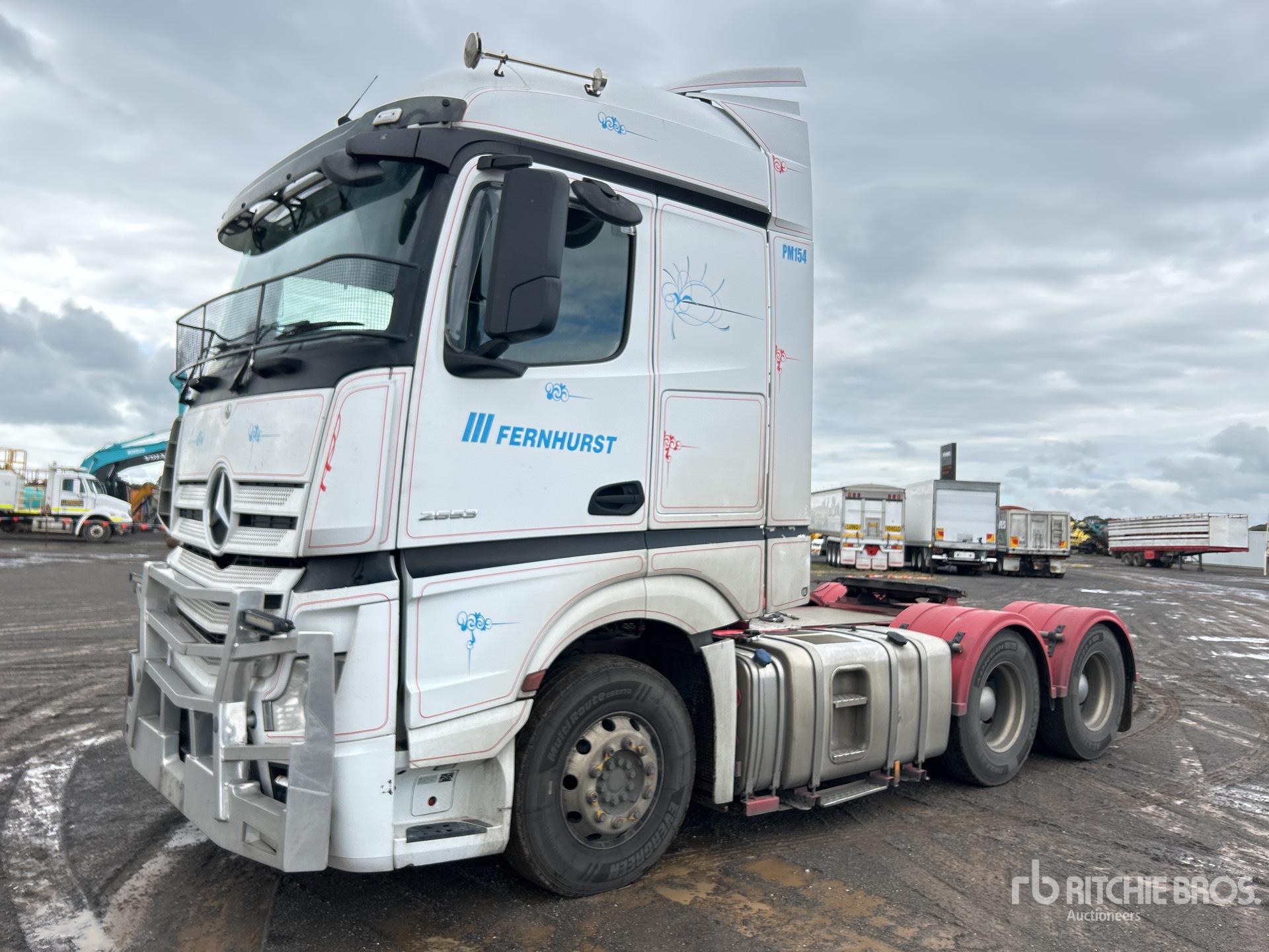 General Appearance with Imagen: esquina delantera derecha