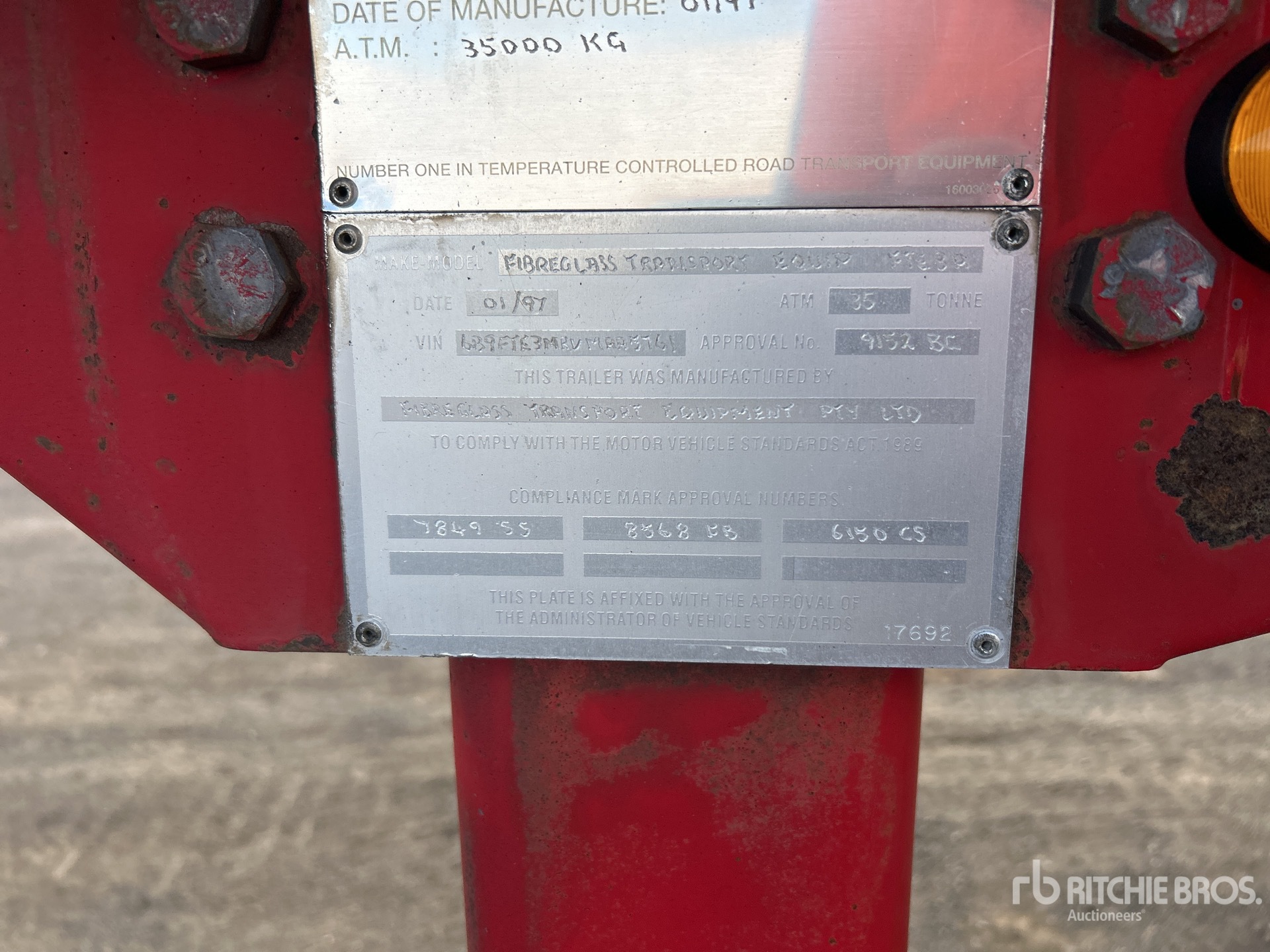 General Appearance with Numer seryjny/numer identyfikacyjny pojazdu