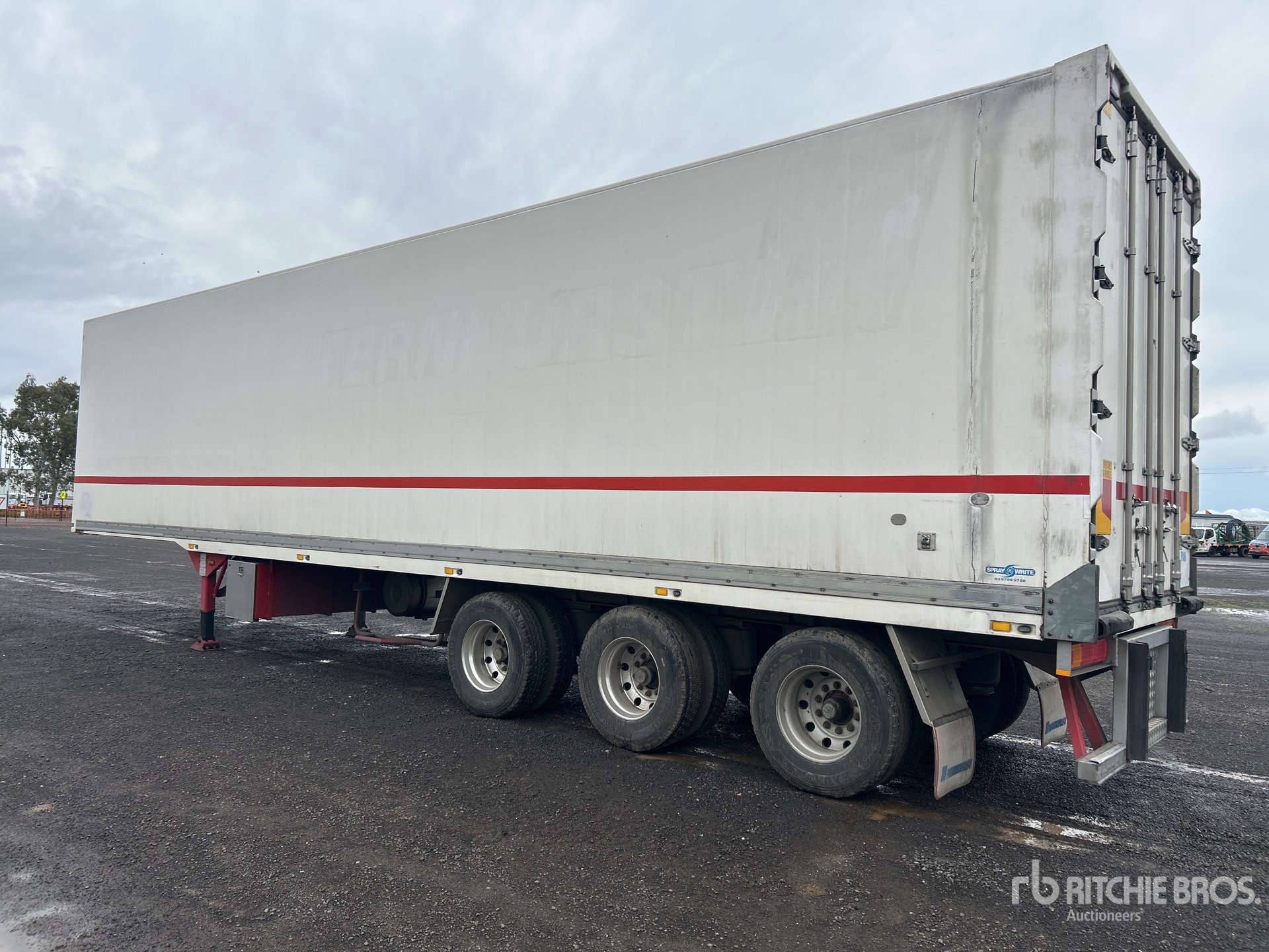 General Appearance with Picture, Right Rear Corner