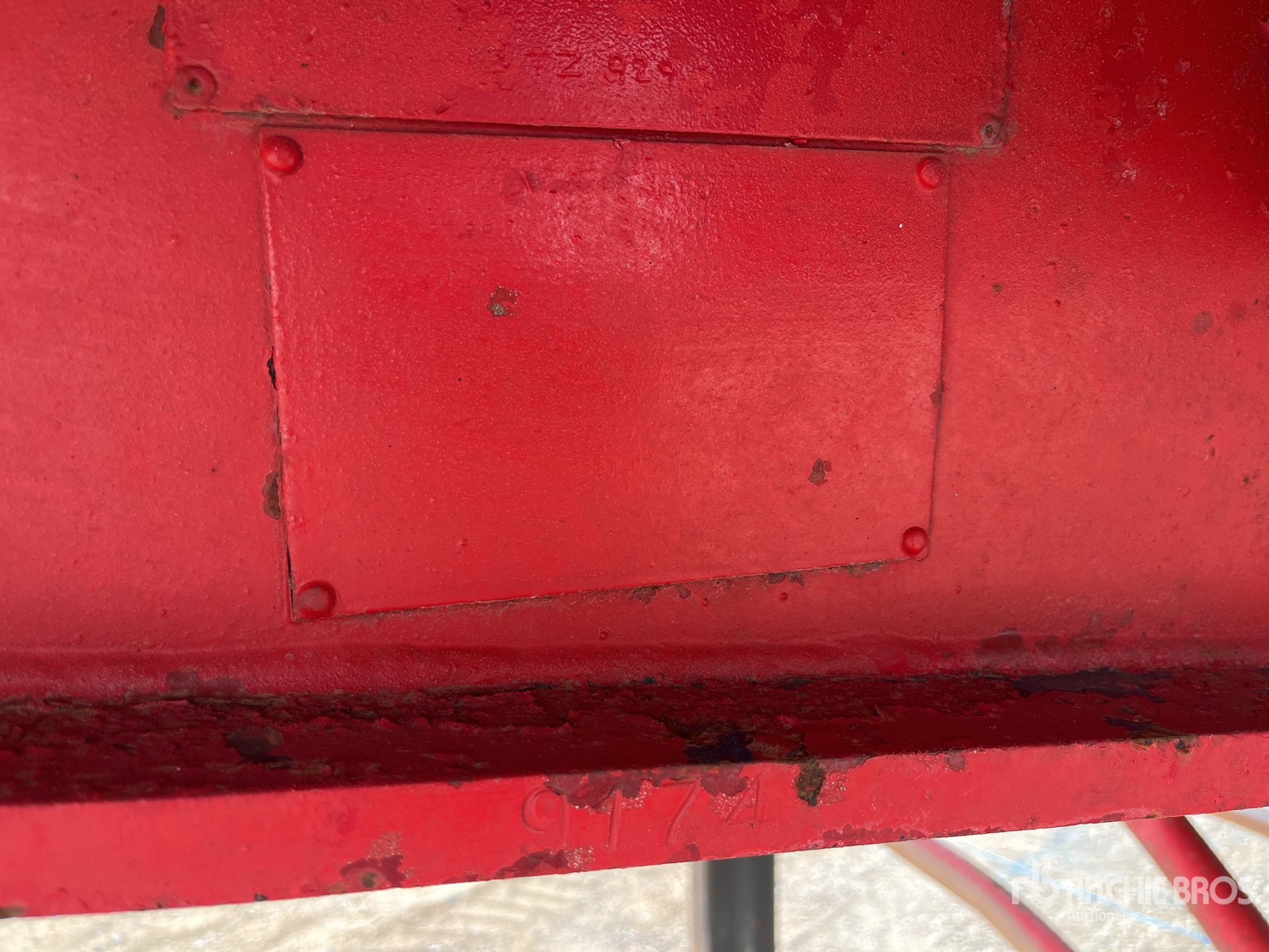 General Appearance with Seriennummer / FIN