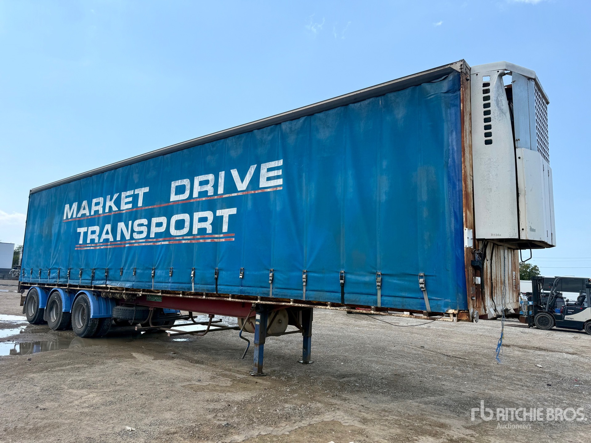 General Appearance with Bild, Ecke vorne links