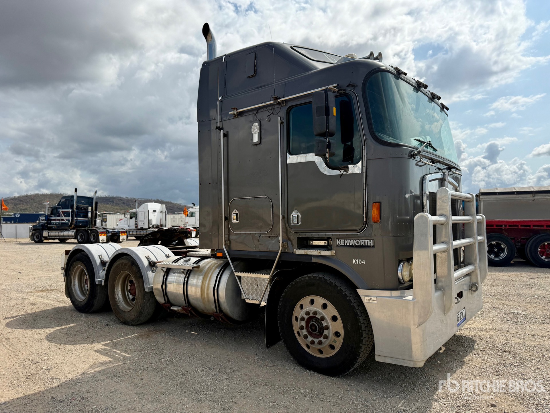 General Appearance with Picture, Left Front Corner