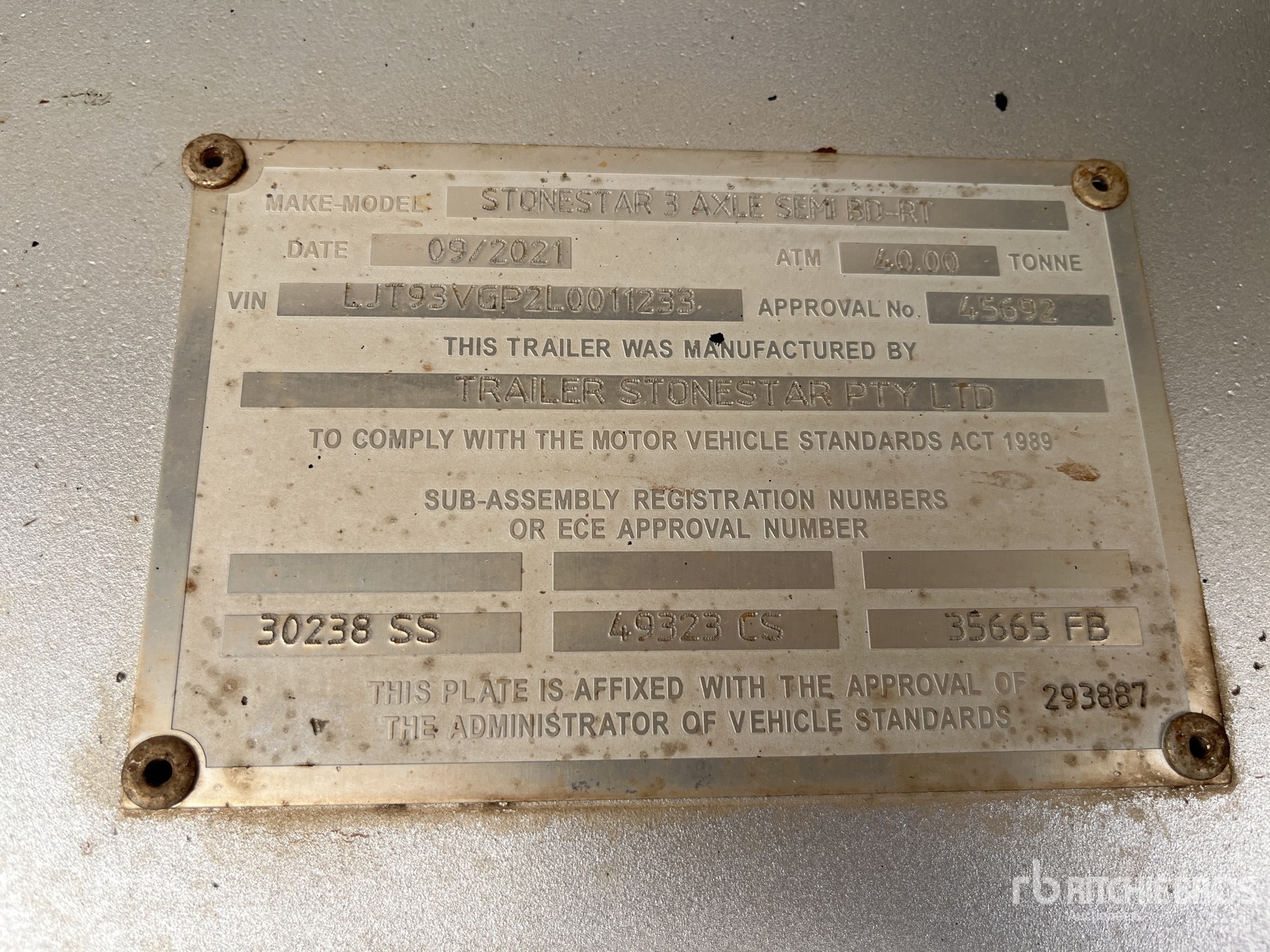 General Appearance with Serial Number / VIN