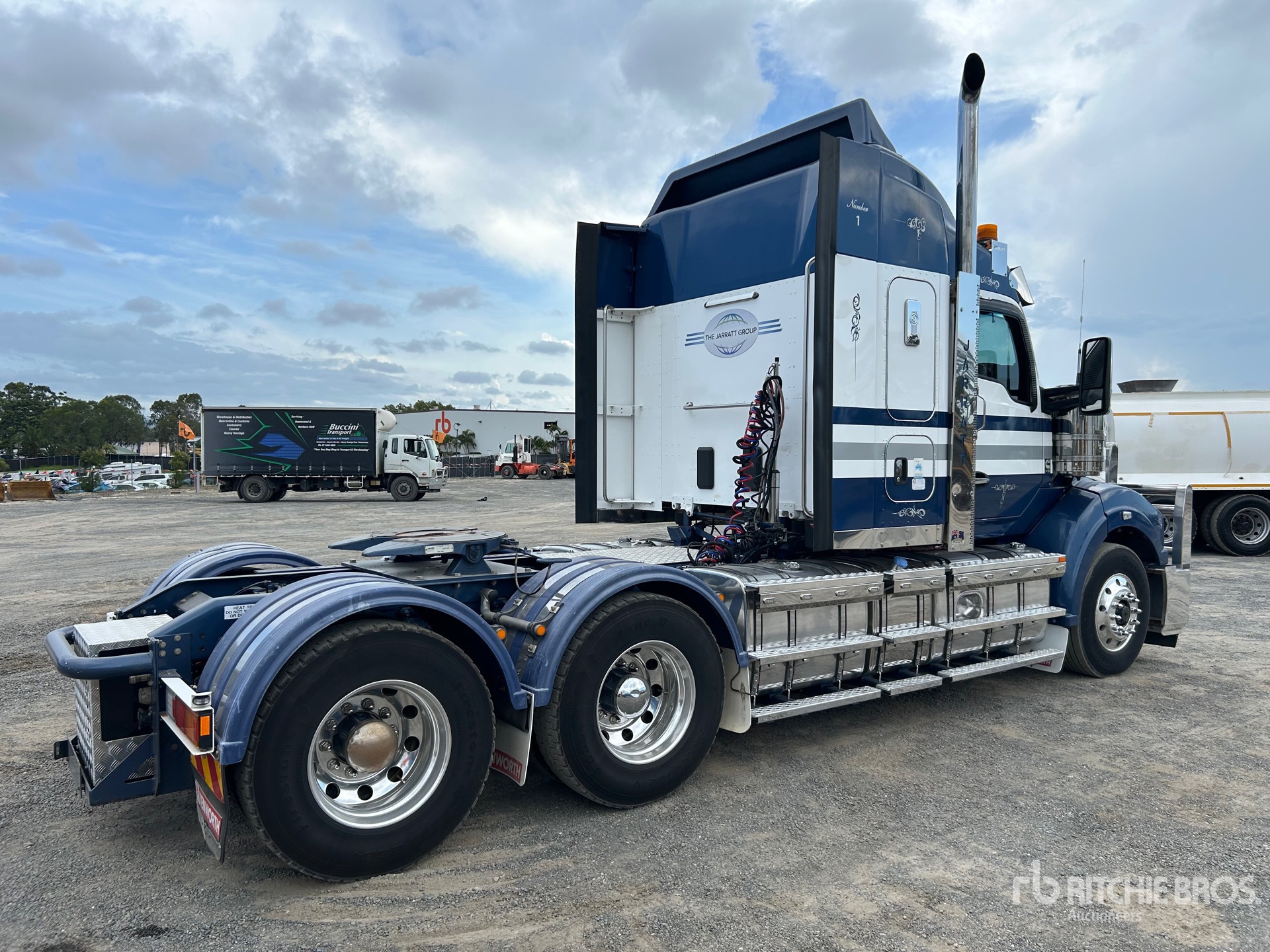 General Appearance with Picture, Left Rear Corner