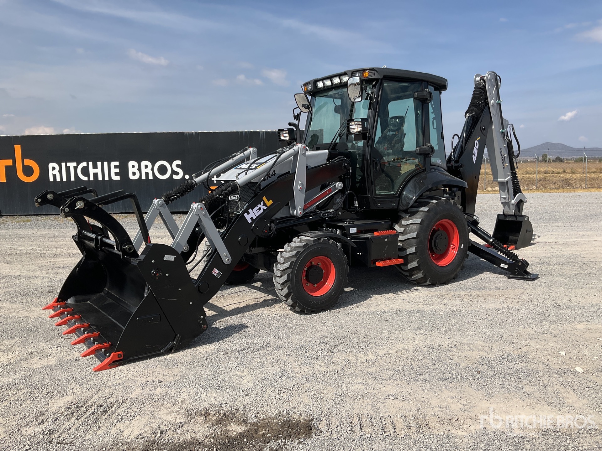 General Appearance with Picture, Left Front Corner