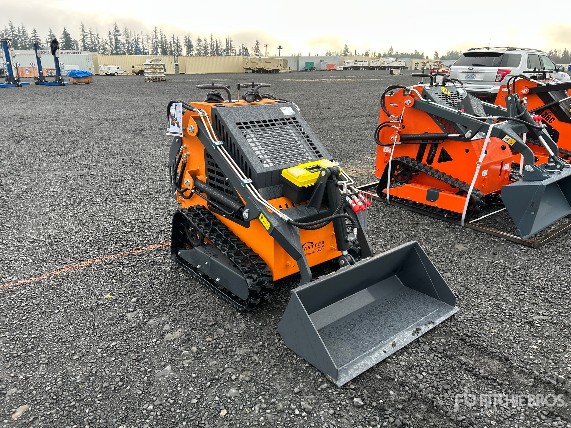 General Appearance with Picture, Right Front Corner