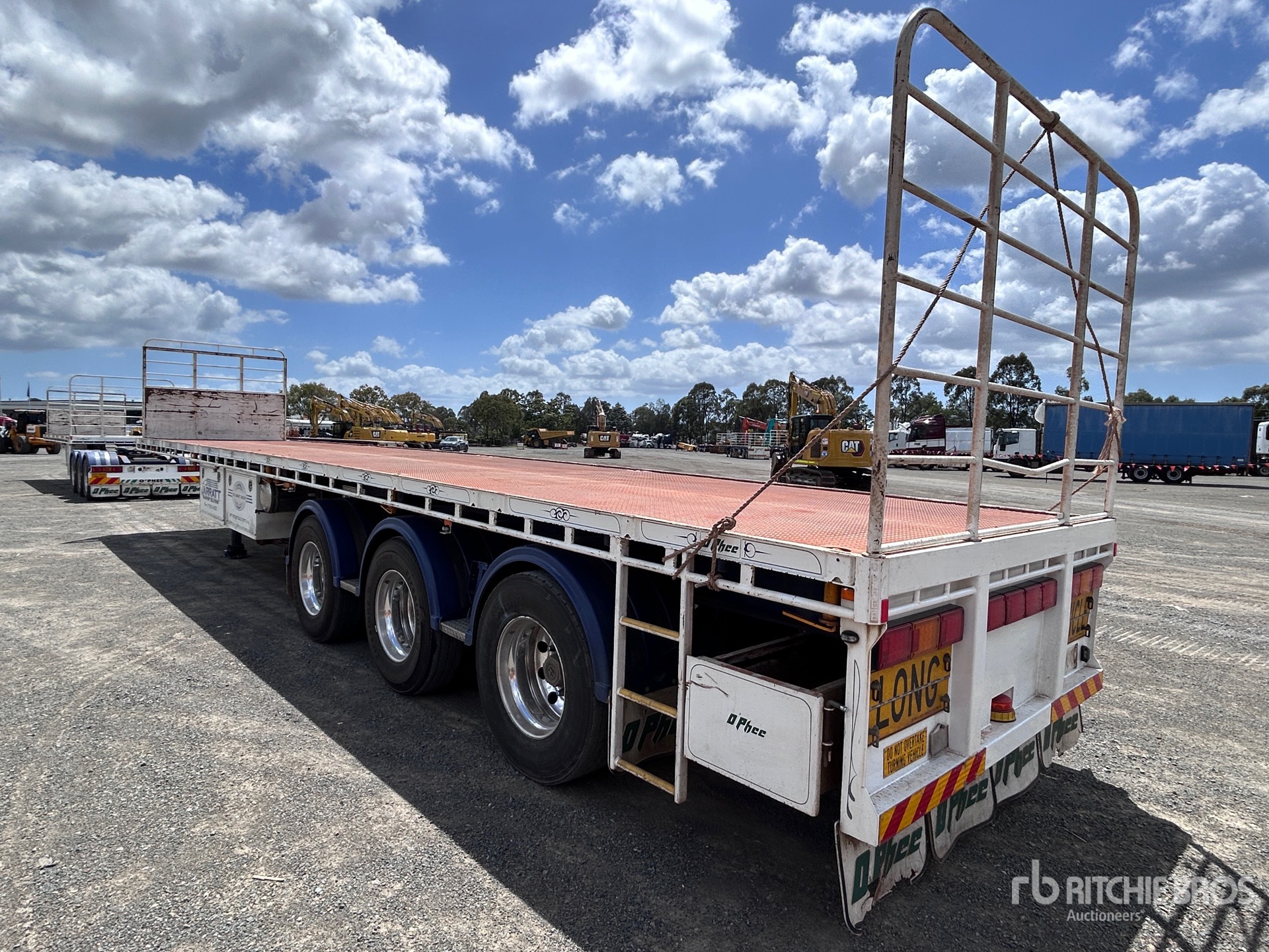 General Appearance with Imagen: esquina trasera derecha