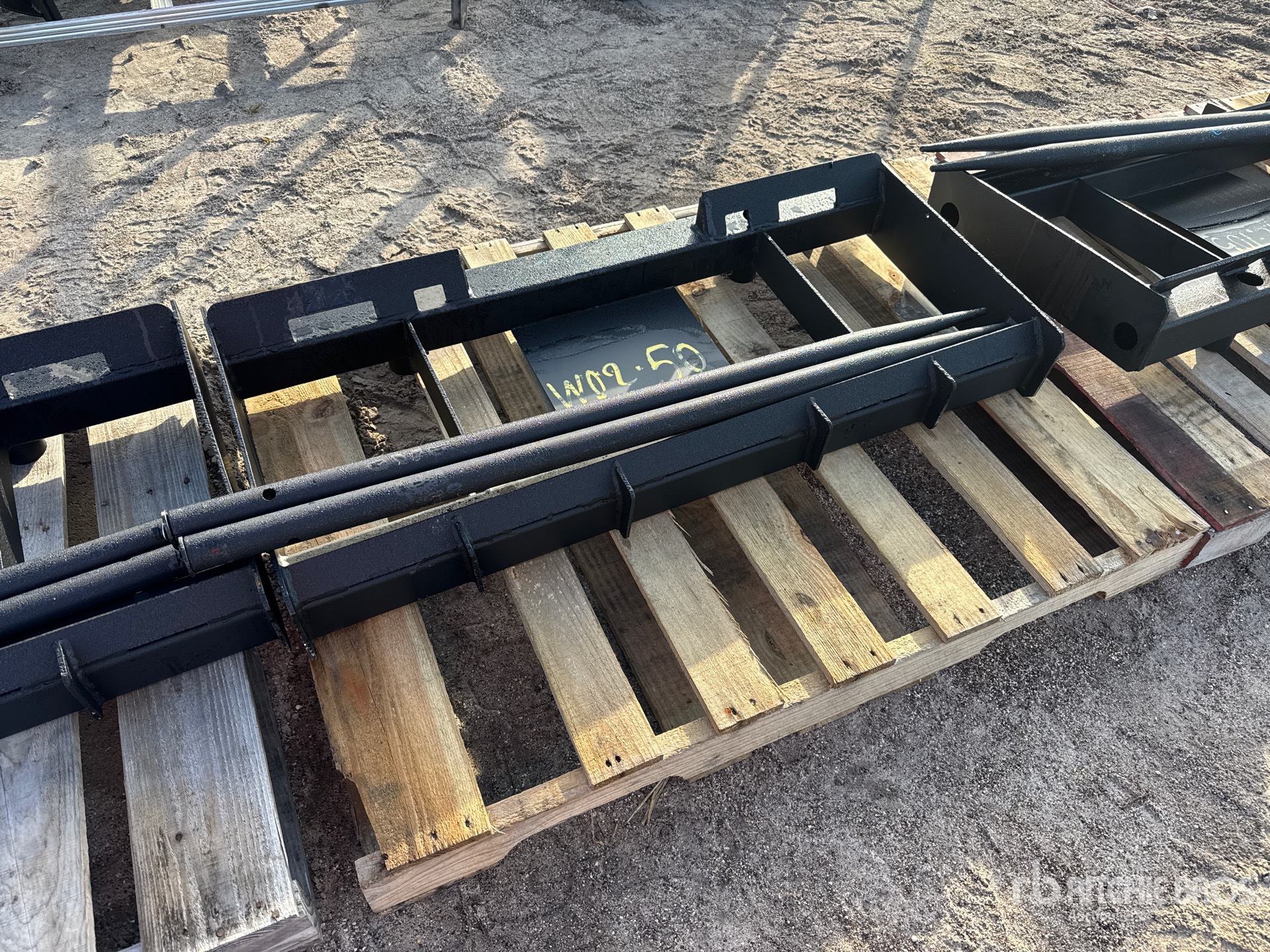 General Appearance with Image, coin avant droit