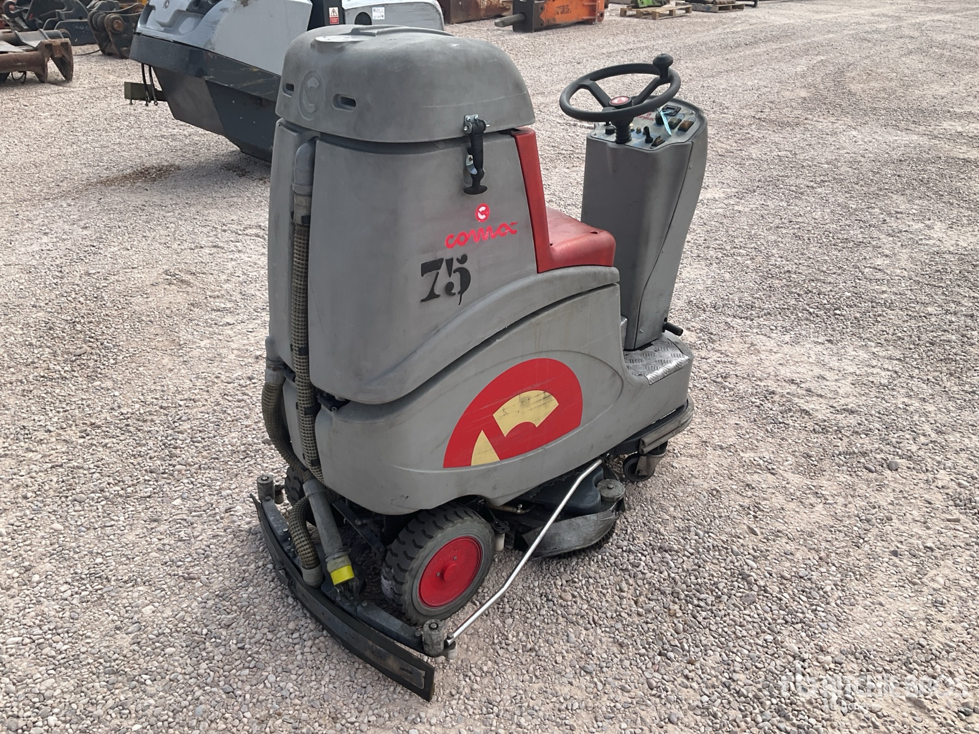 General Appearance with Picture, Right Rear Corner