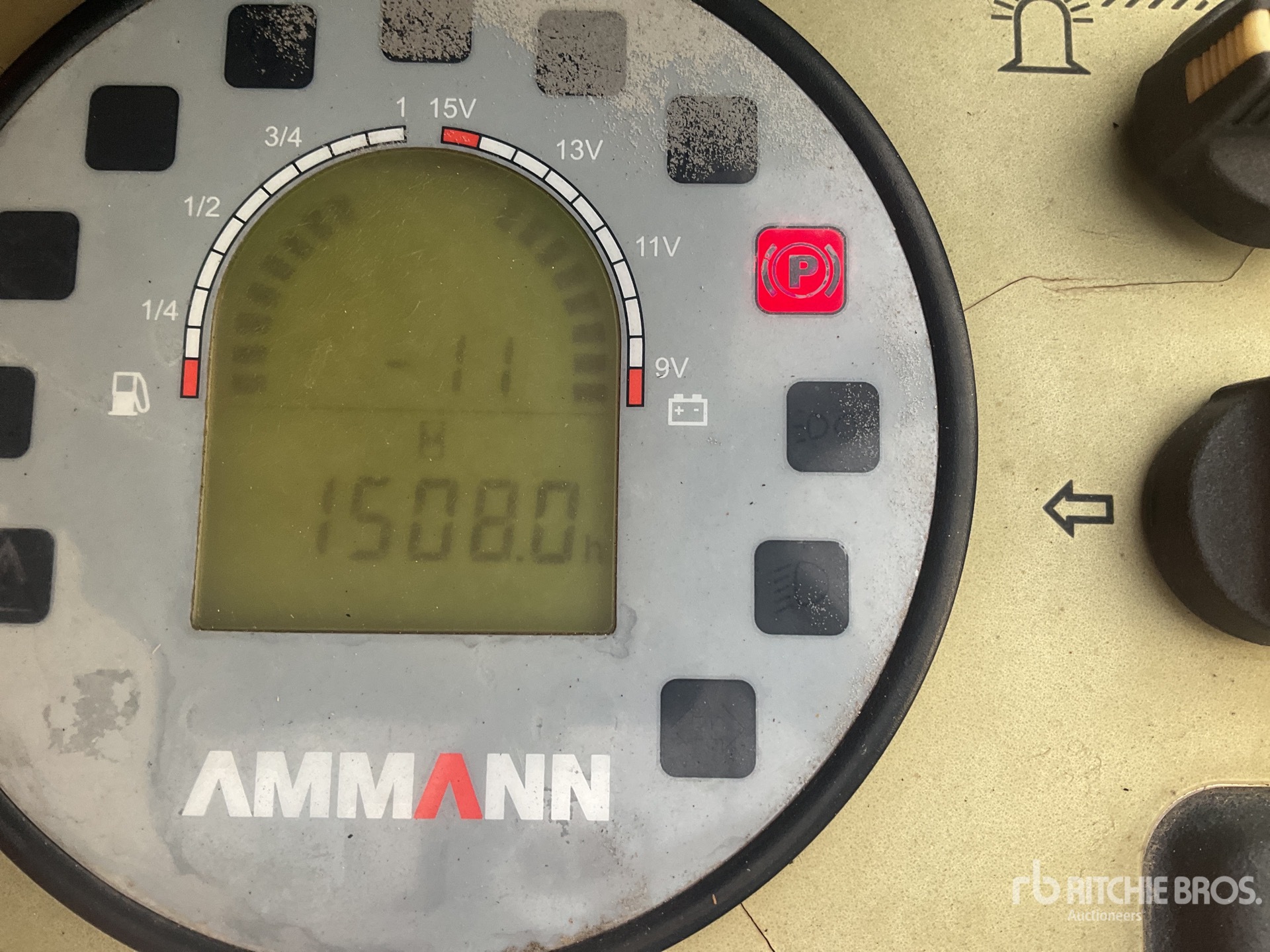 General Appearance with Hour Meter / Odometer