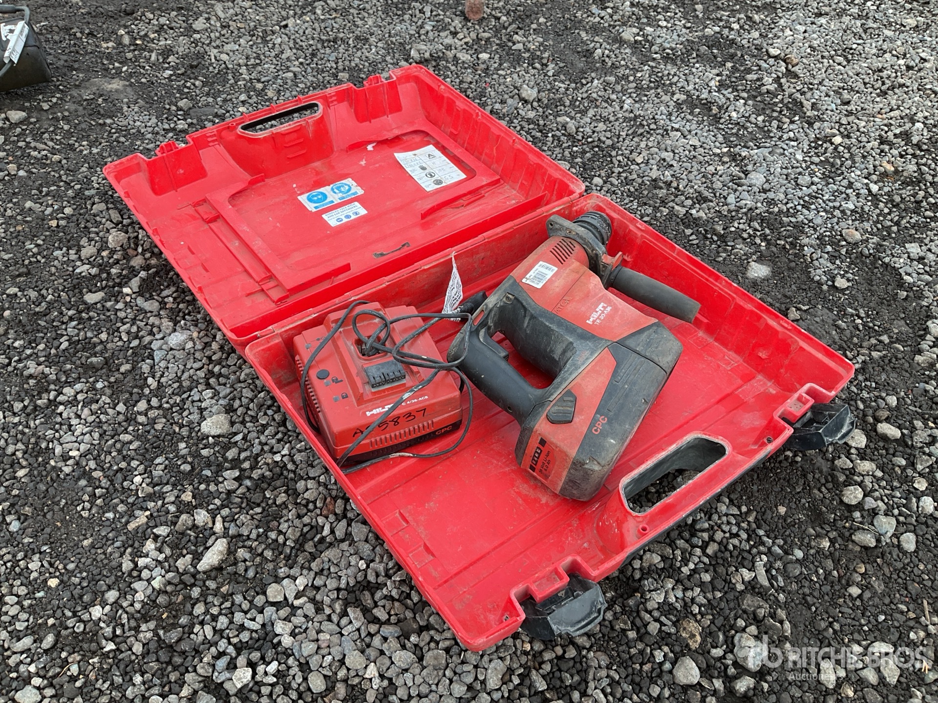 General Appearance with Zdjęcie, lewy górny róg