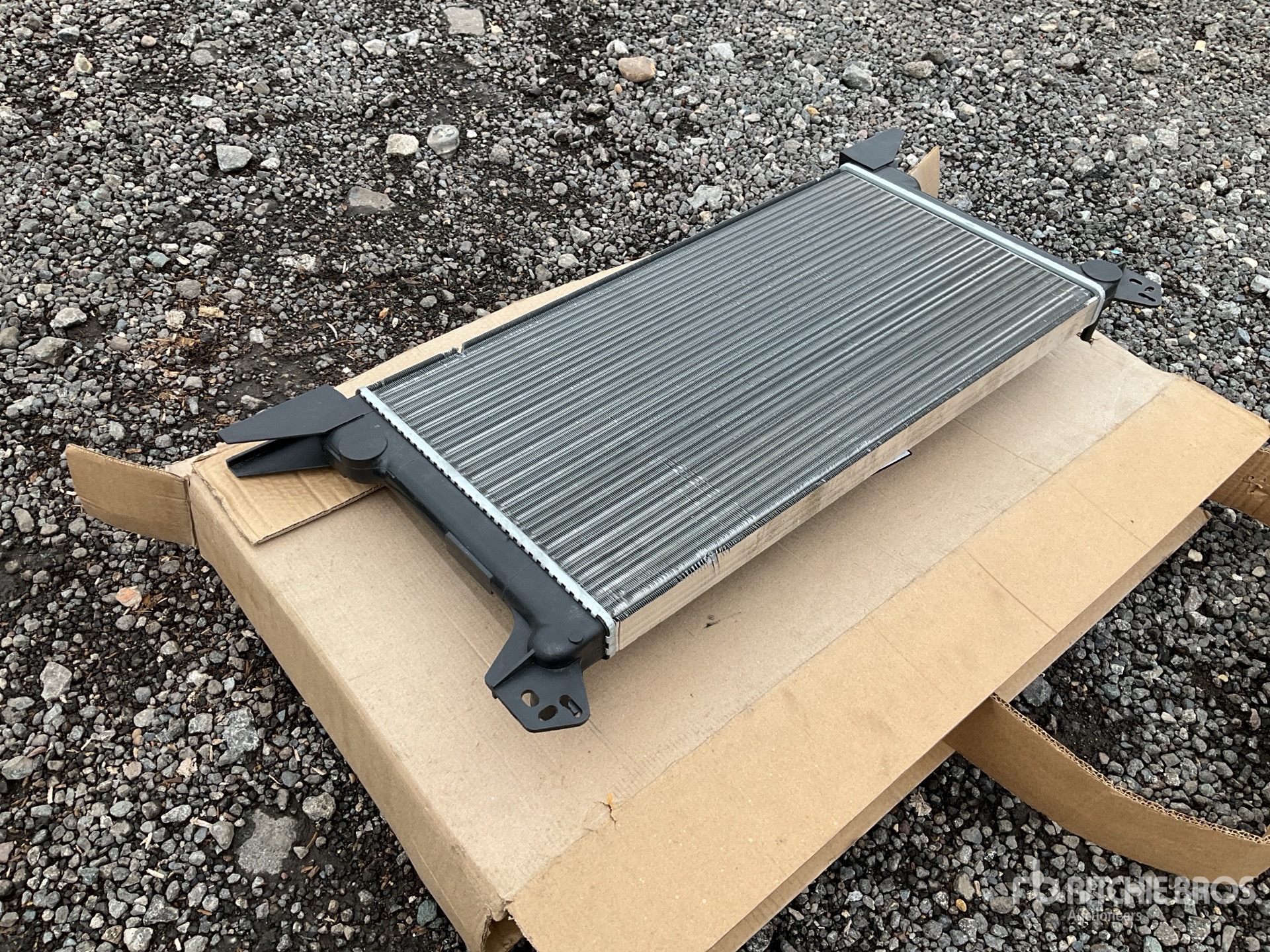 General Appearance with Image, coin arrière droit