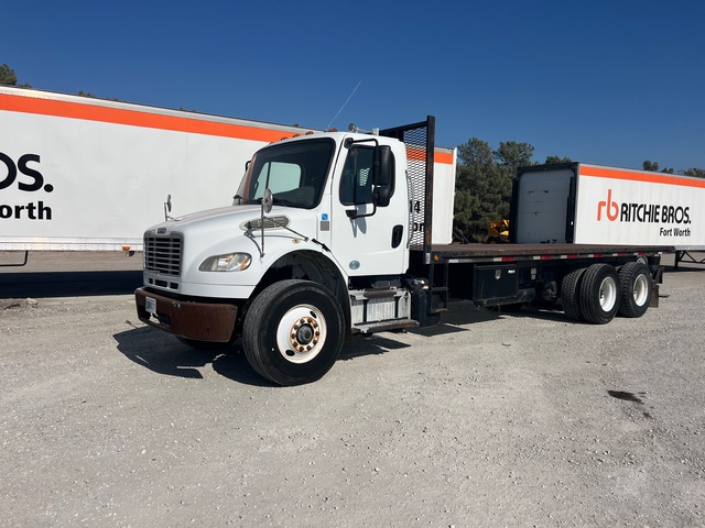 2013 Freightliner M2 106 6x4 Flatbed Truck 2013 Freightliner M2 106 6x4 Flatbed Truck