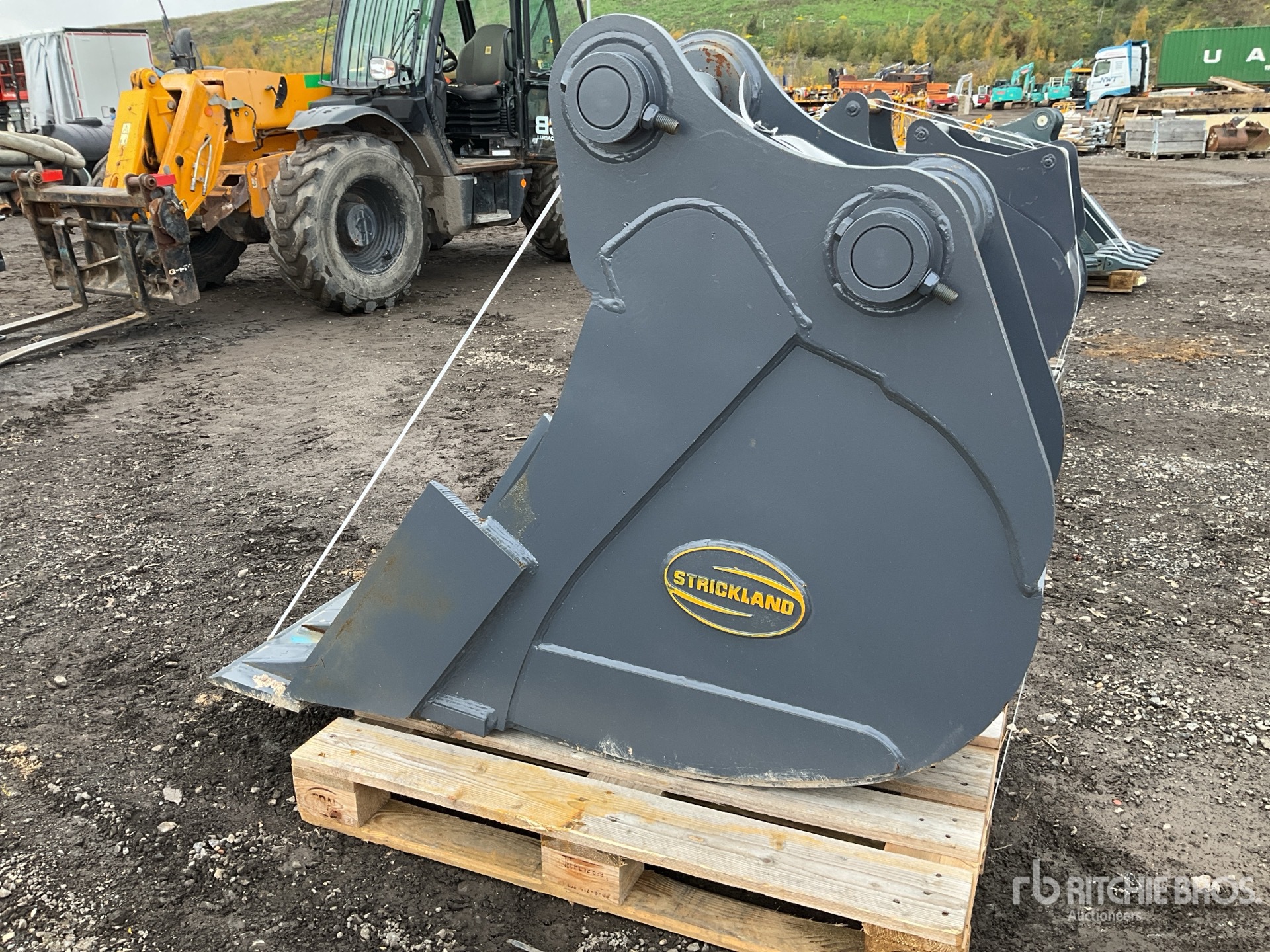 General Appearance with Foto, angolo posteriore sinistro