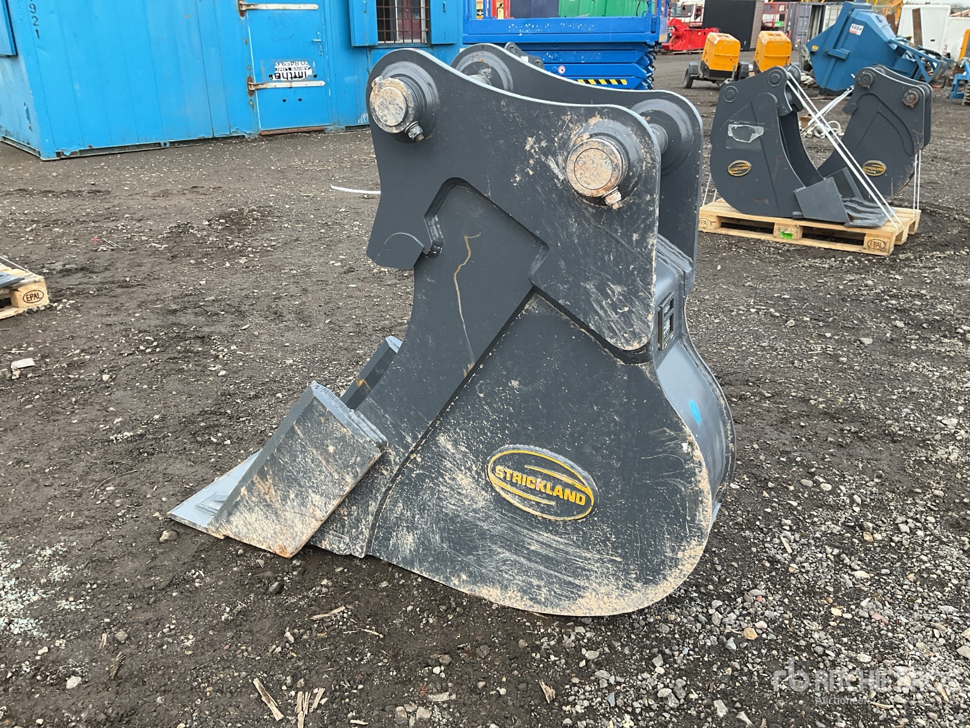 General Appearance with Foto, angolo posteriore sinistro