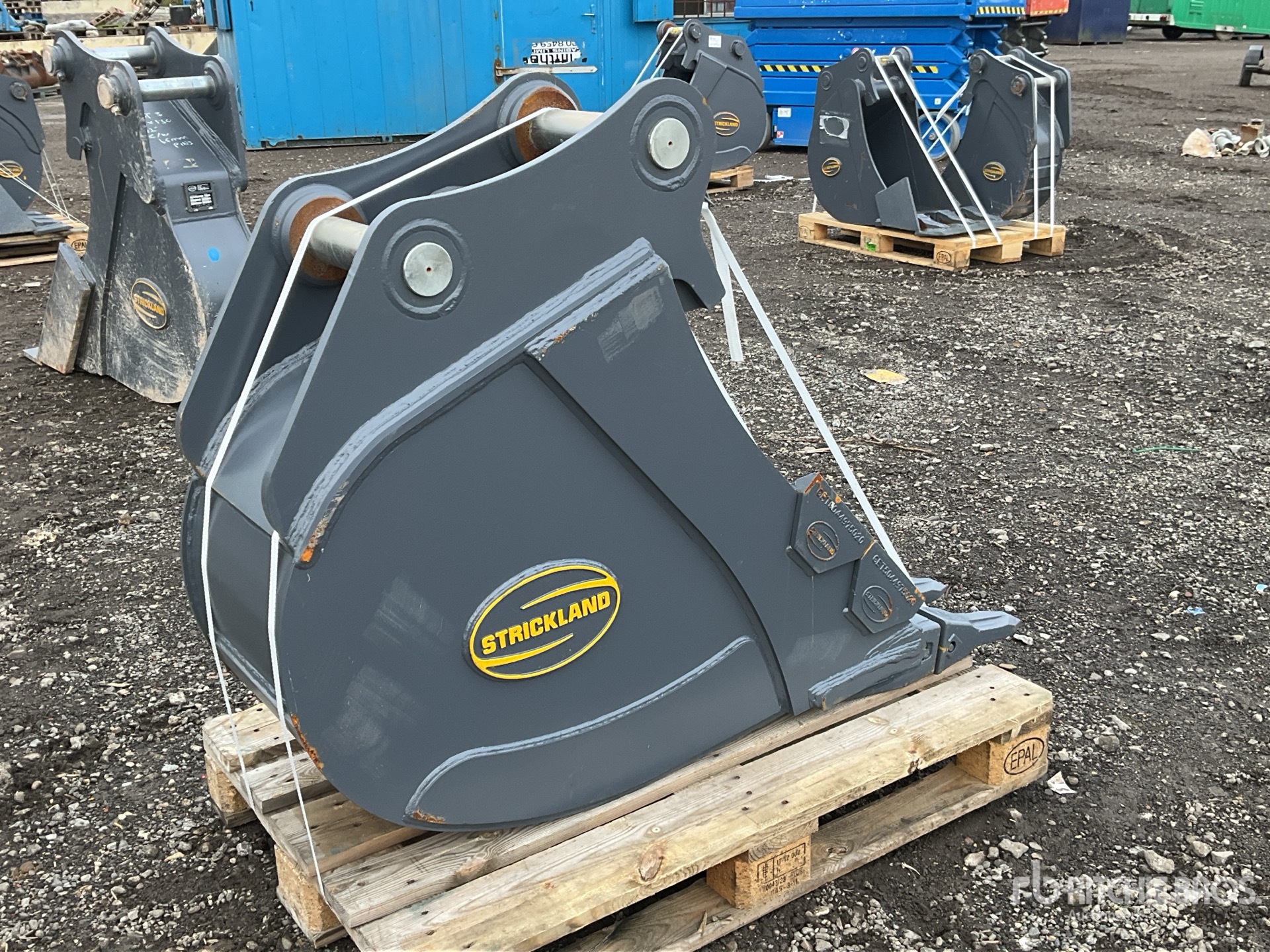 General Appearance with Foto, angolo anteriore sinistro