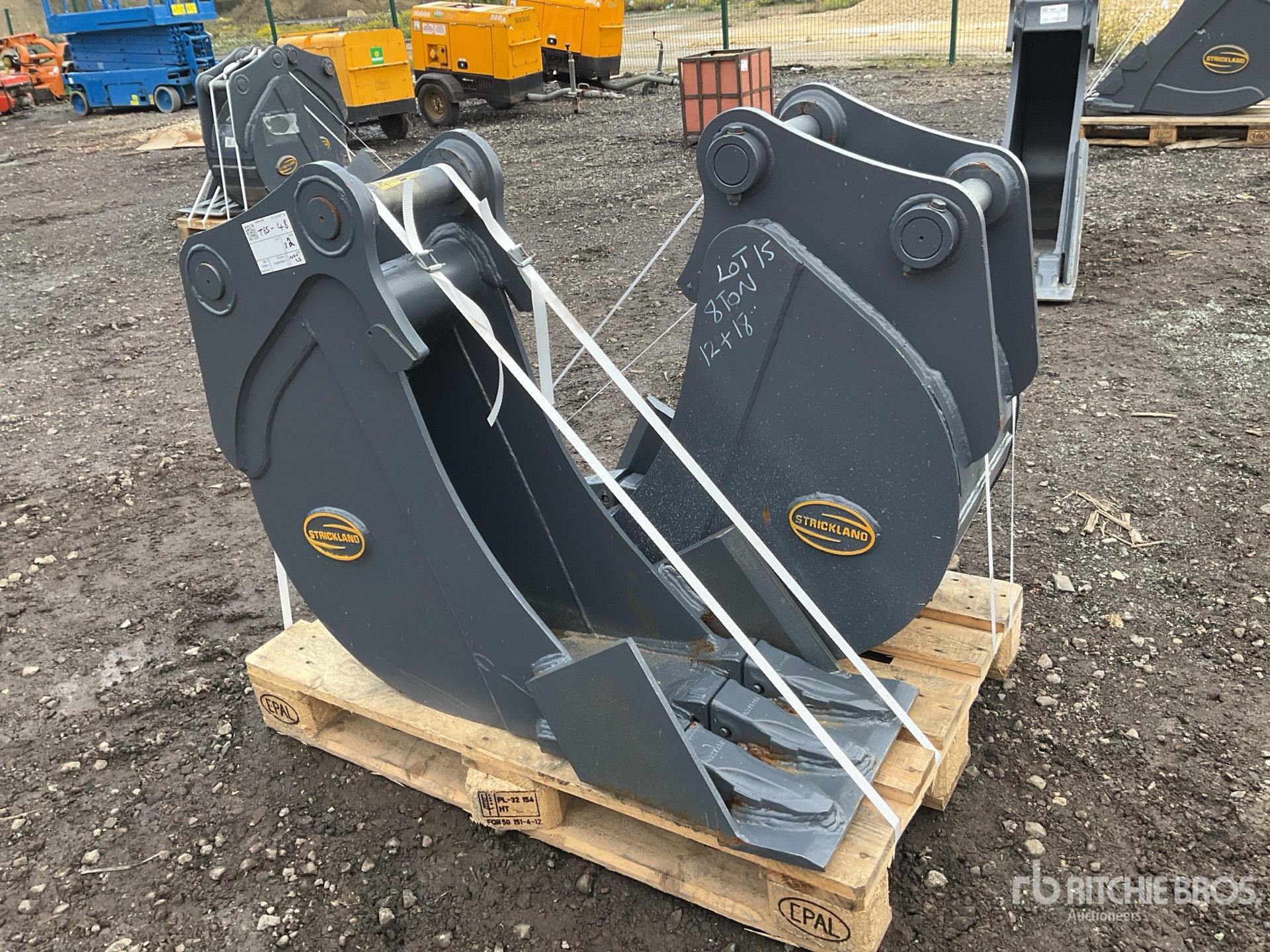 General Appearance with Foto, angolo anteriore destro