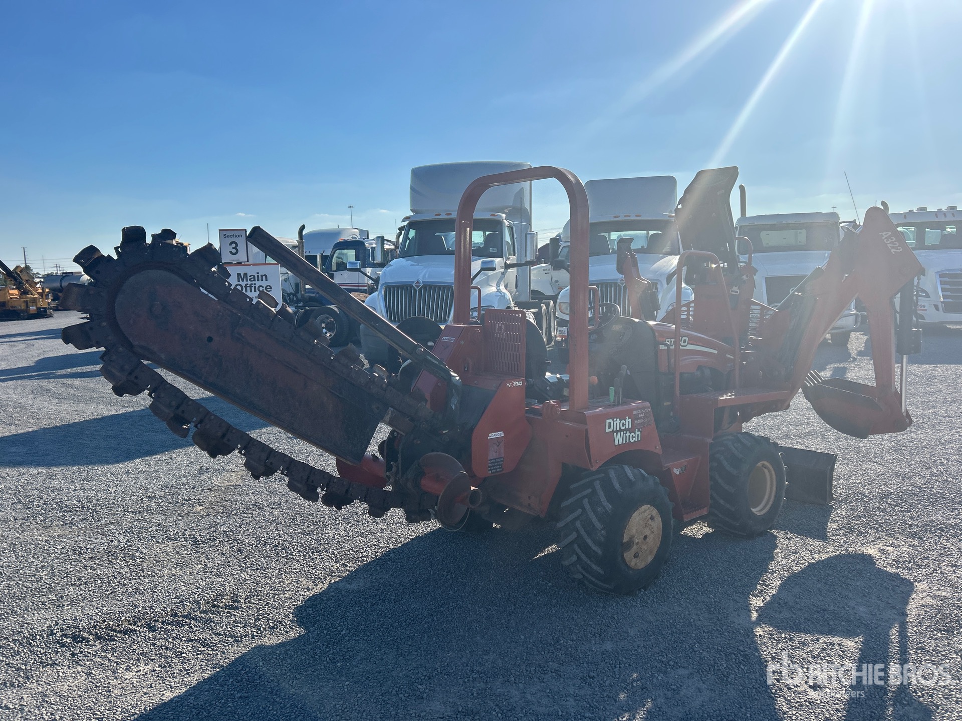 General Appearance with Foto, angolo anteriore sinistro