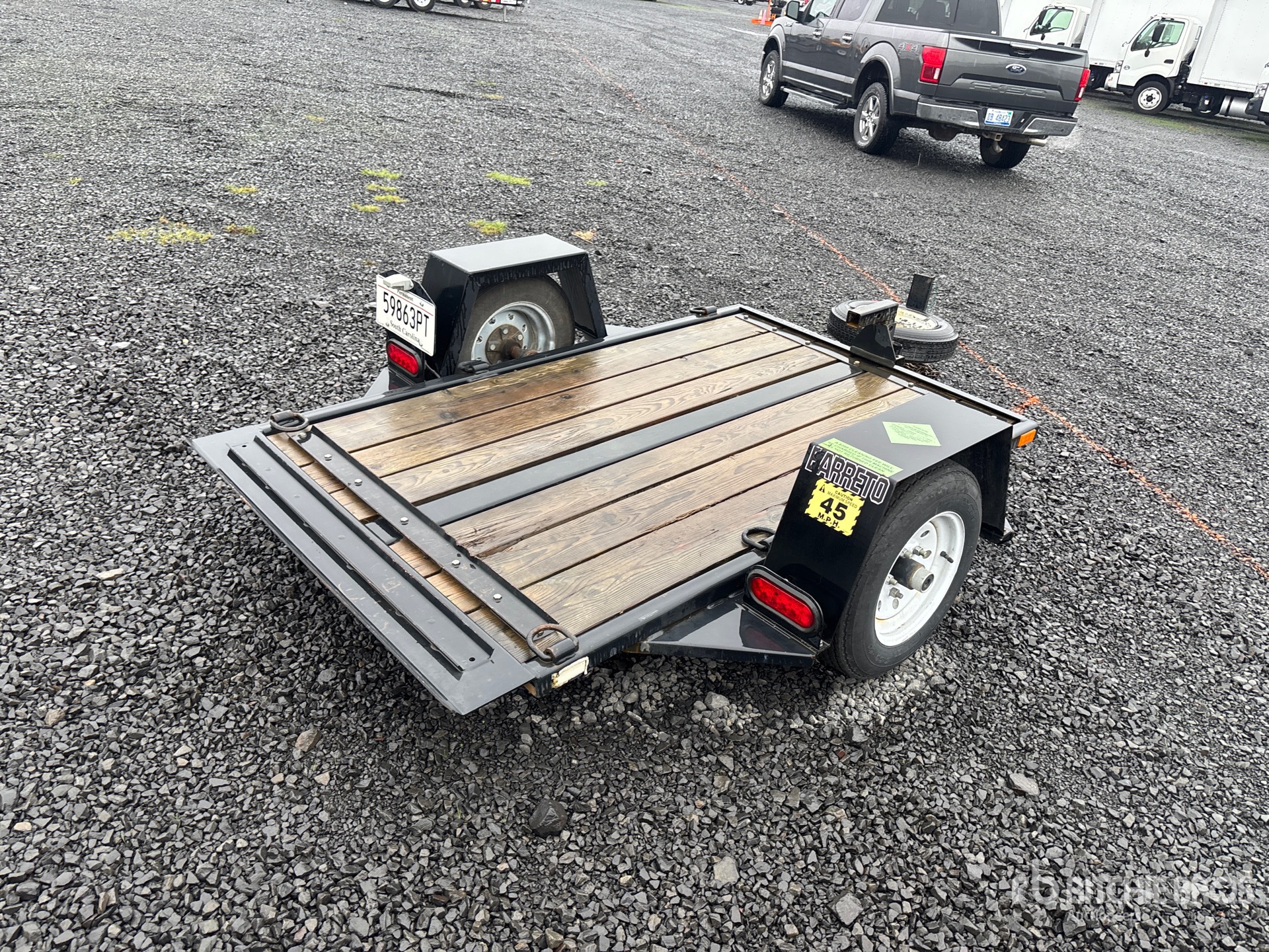 General Appearance with Picture, Right Rear Corner