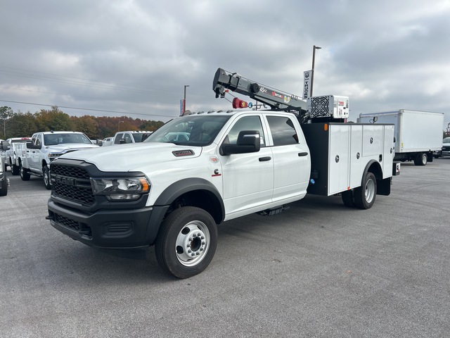 2024 Dodge Ram 5500 Tradesman 4x4 Crew Cab Service Truck (Unused)