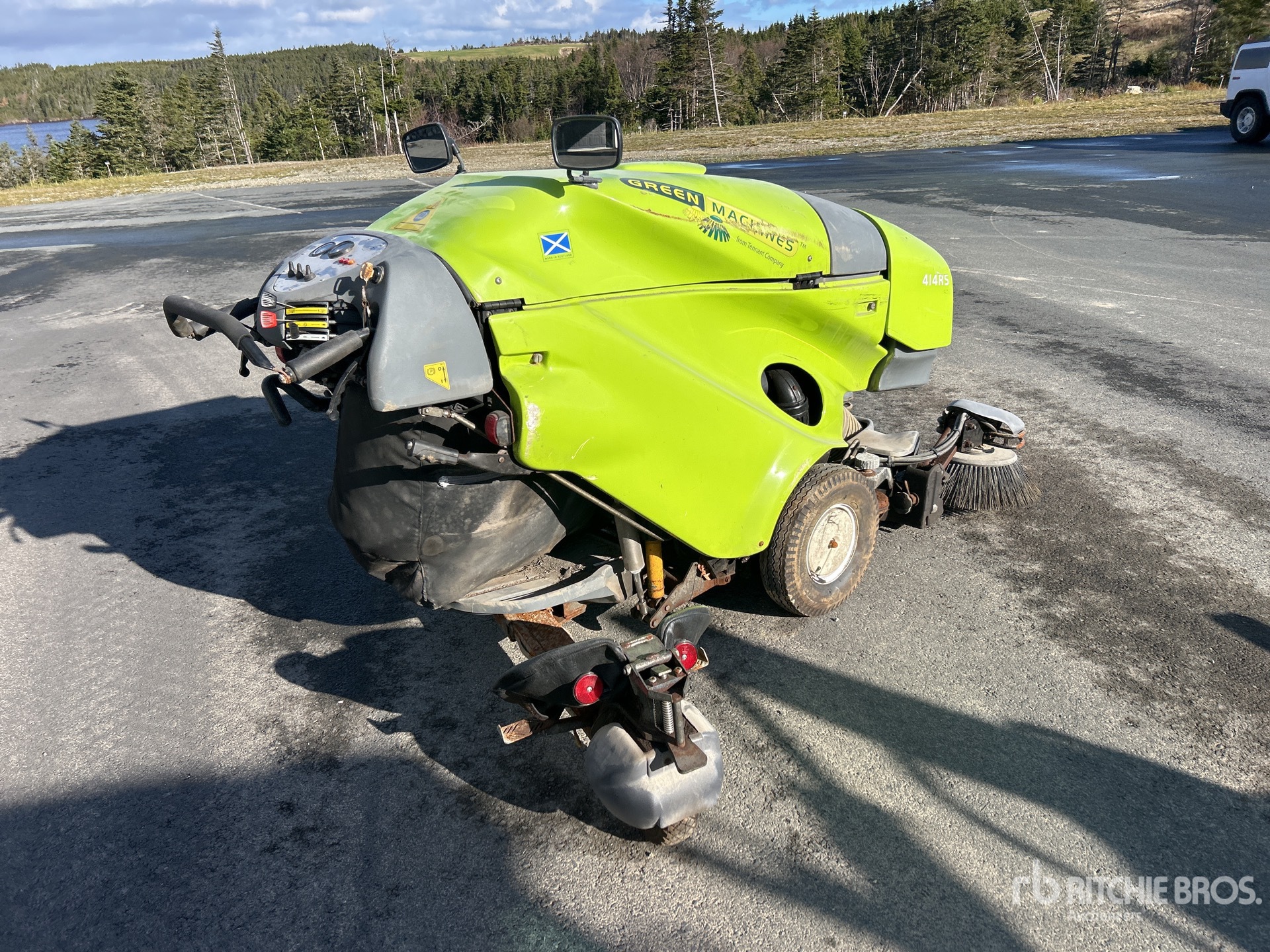 General Appearance with Imagen: esquina trasera derecha