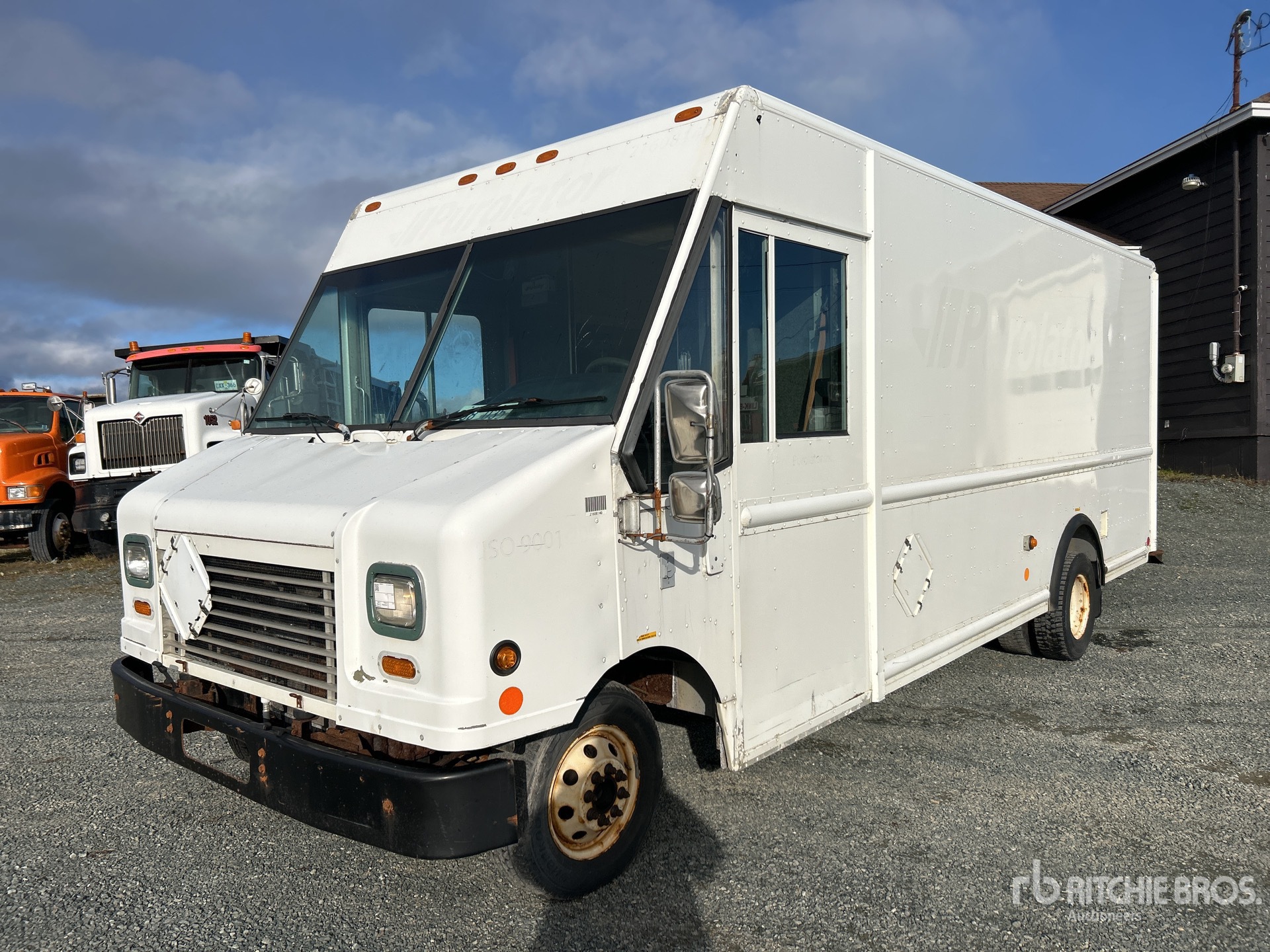 General Appearance with Featured Photo