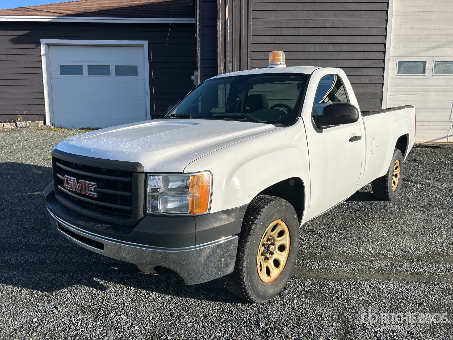 General Appearance with Featured Photo