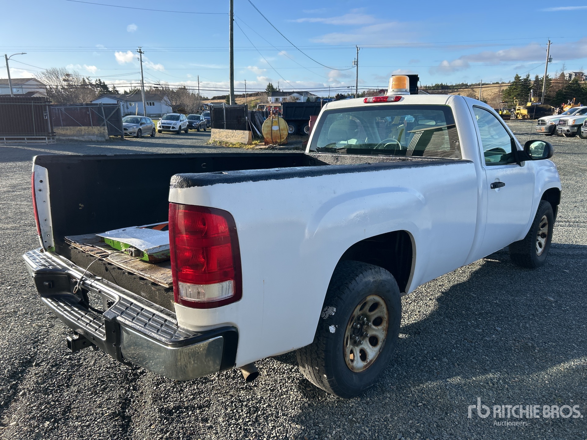 General Appearance with Picture, Right Rear Corner