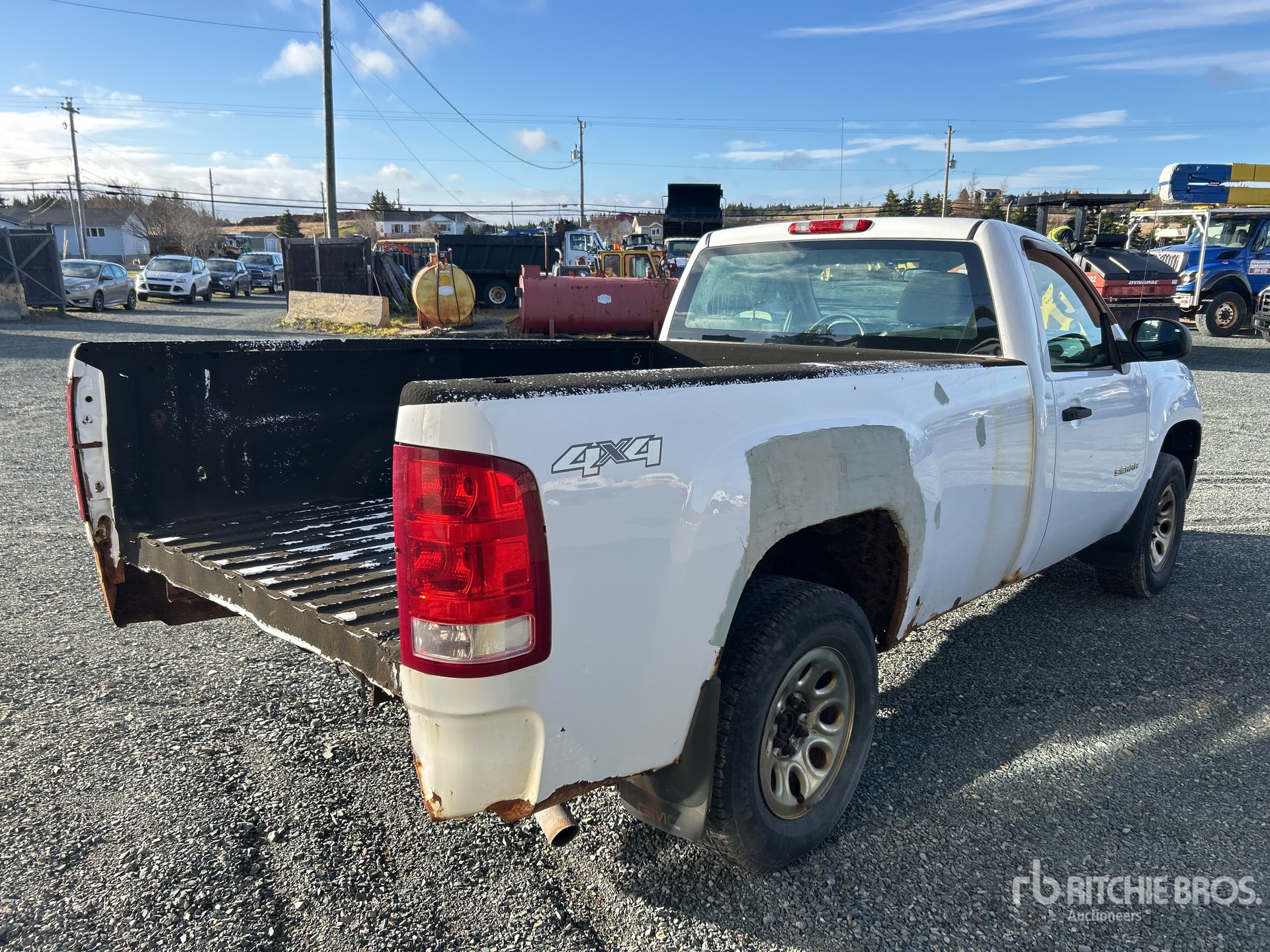 General Appearance with Picture, Right Rear Corner