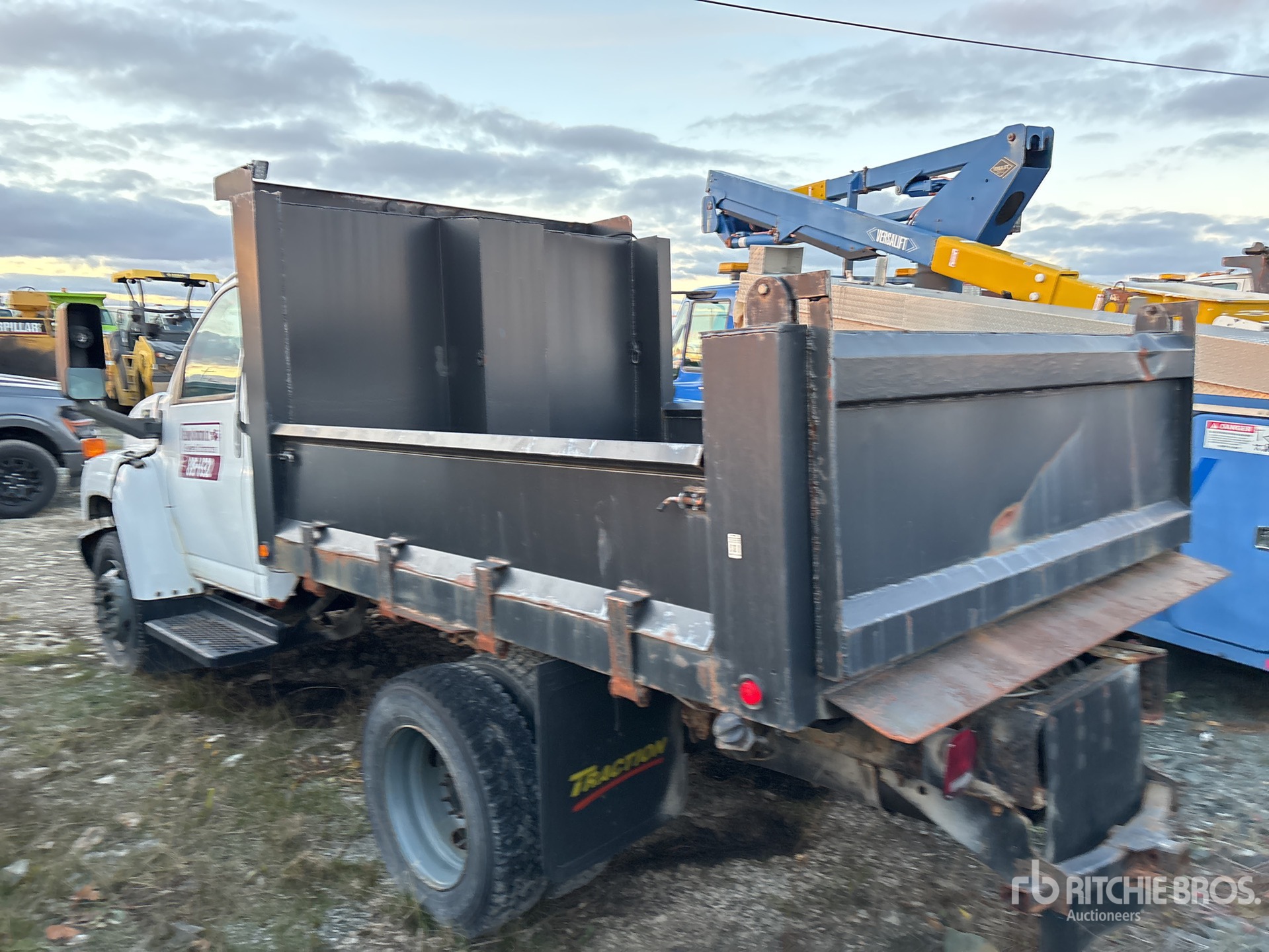 General Appearance with Imagen: esquina trasera izquierda