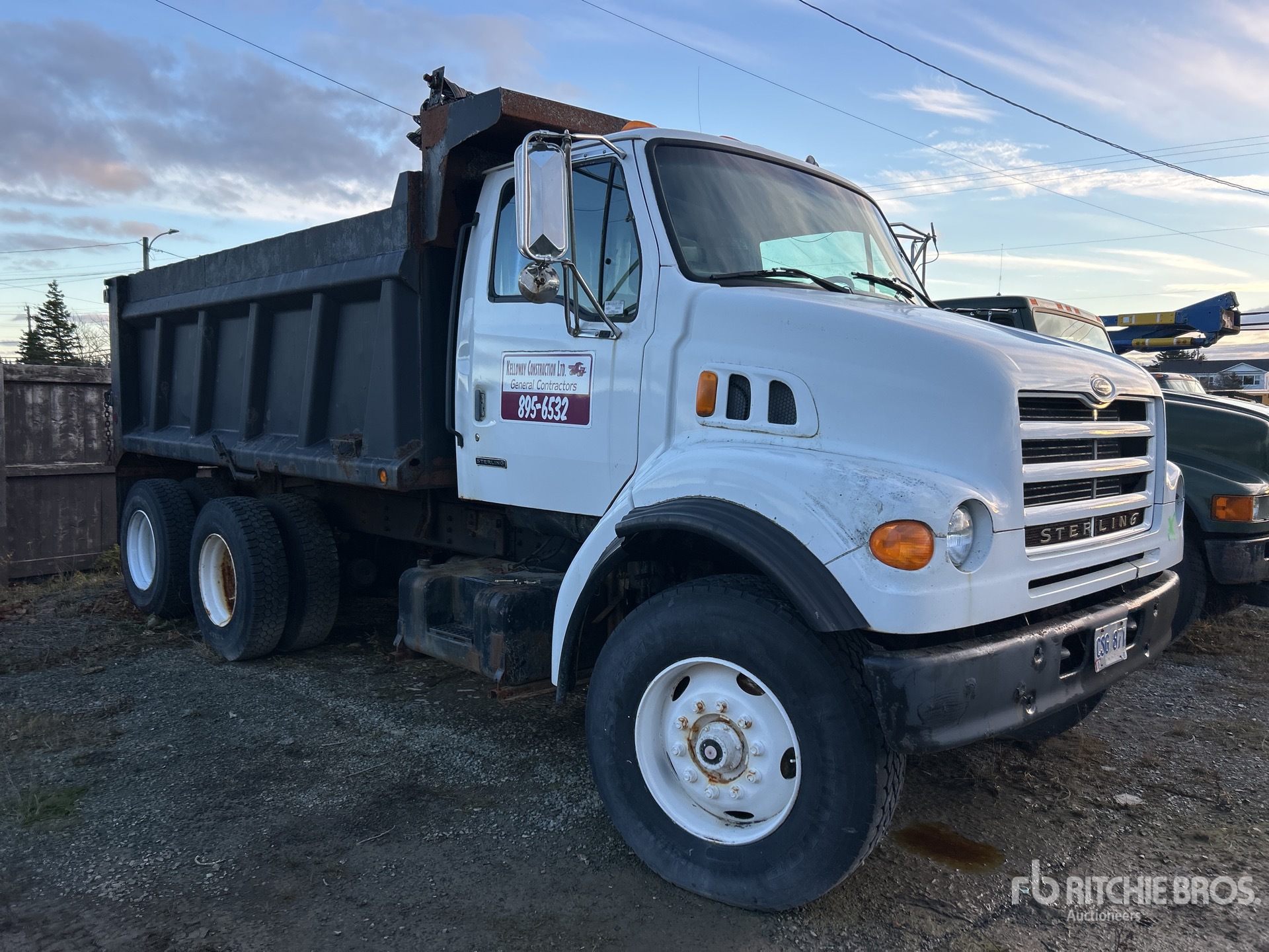 General Appearance with Imagen: esquina delantera derecha