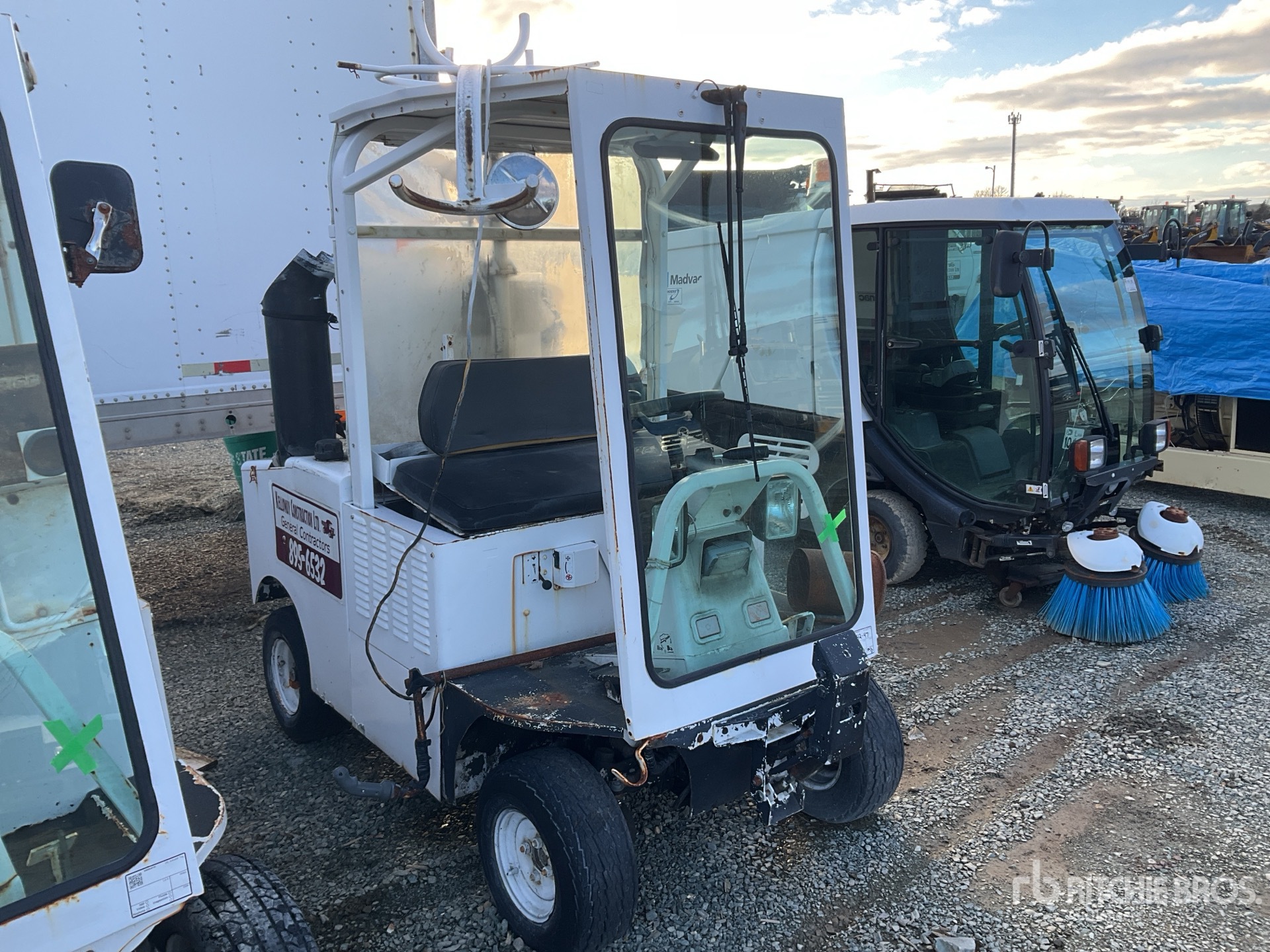 General Appearance with Imagen: esquina delantera derecha