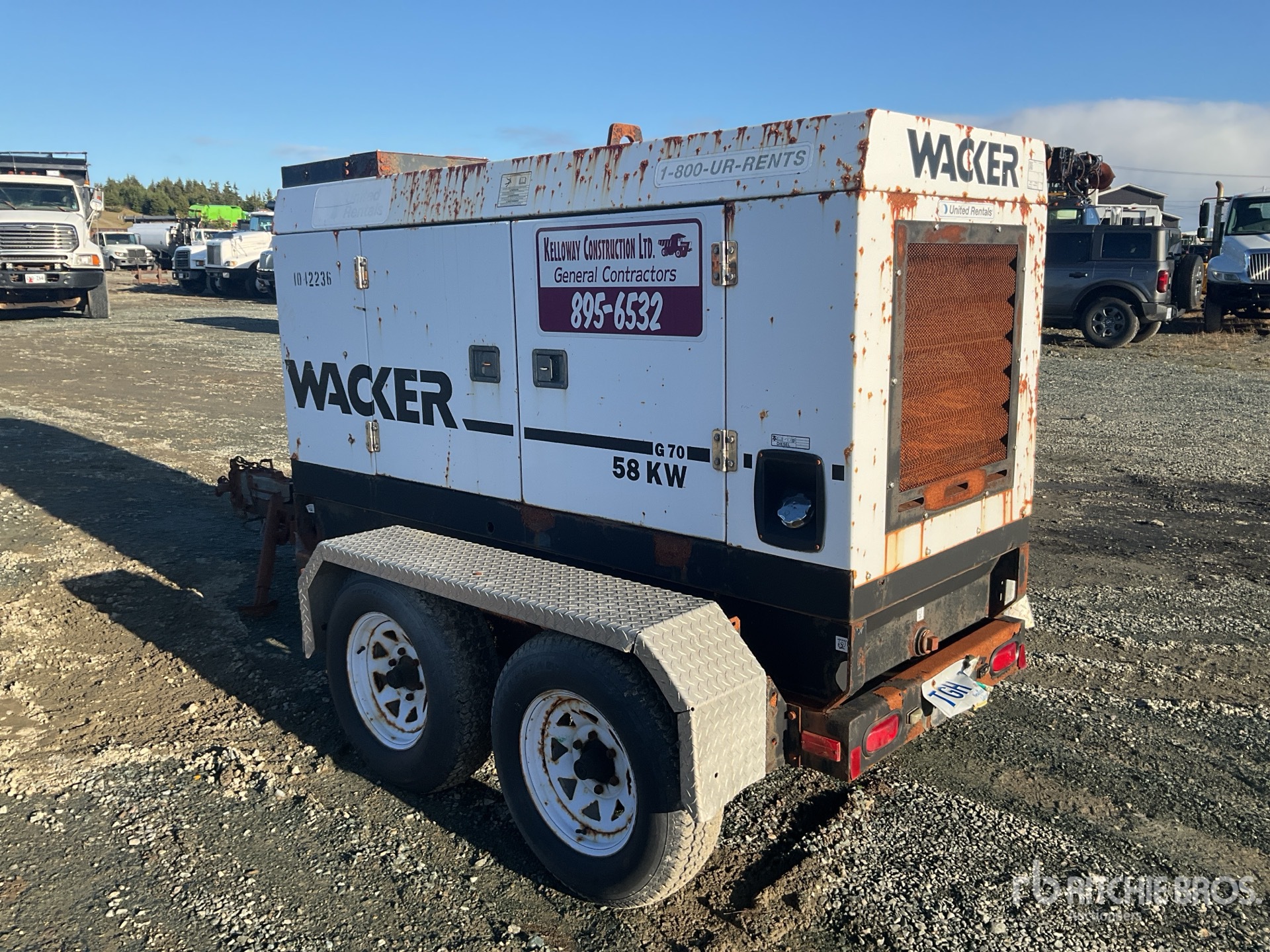 General Appearance with Picture, Left Rear Corner