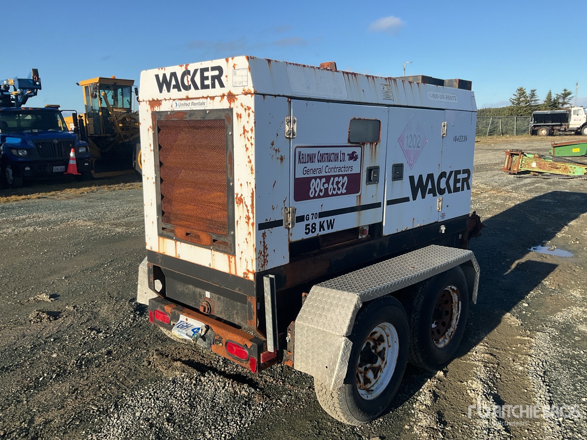 General Appearance with Picture, Right Rear Corner