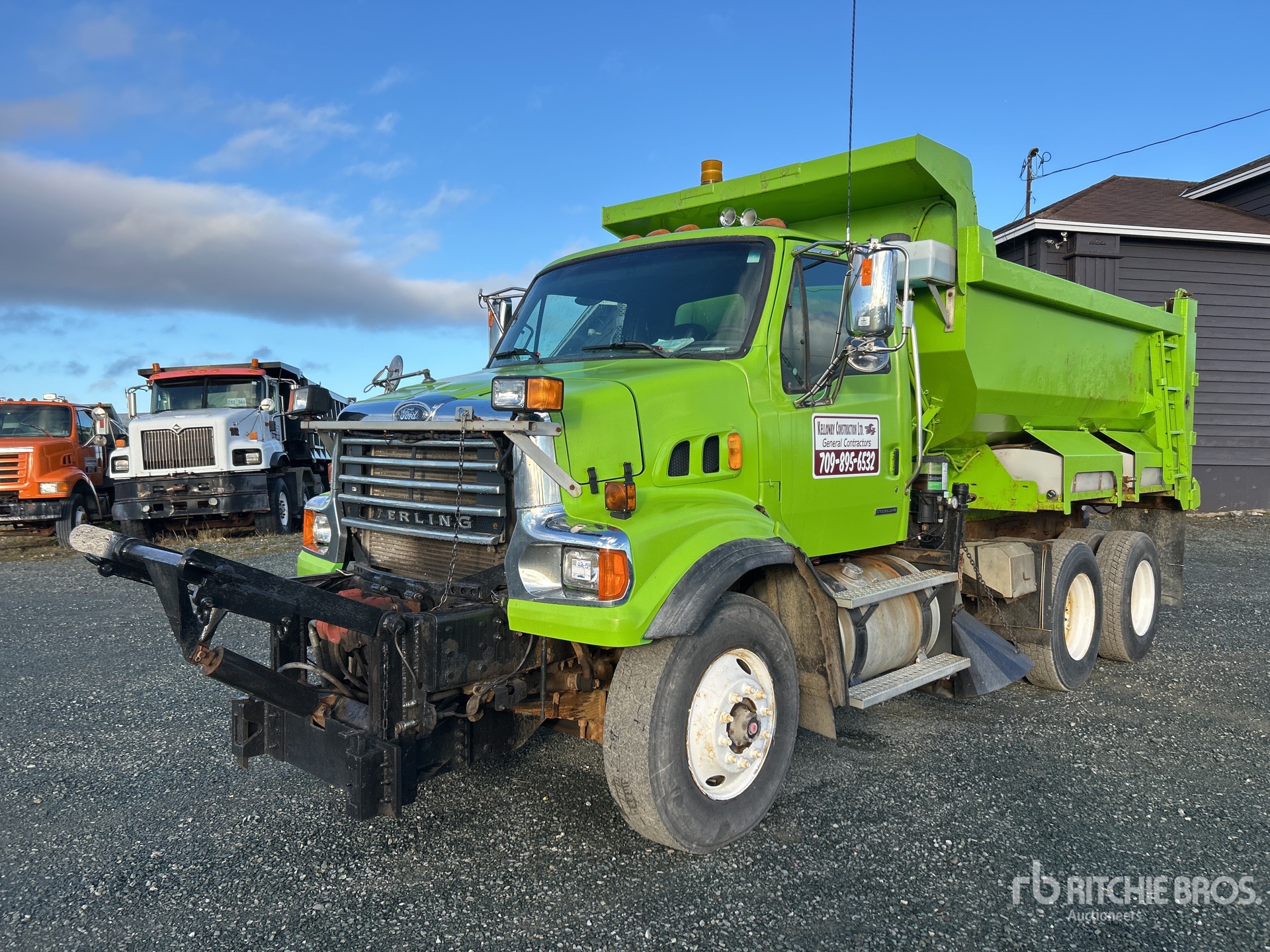 General Appearance with Featured Photo