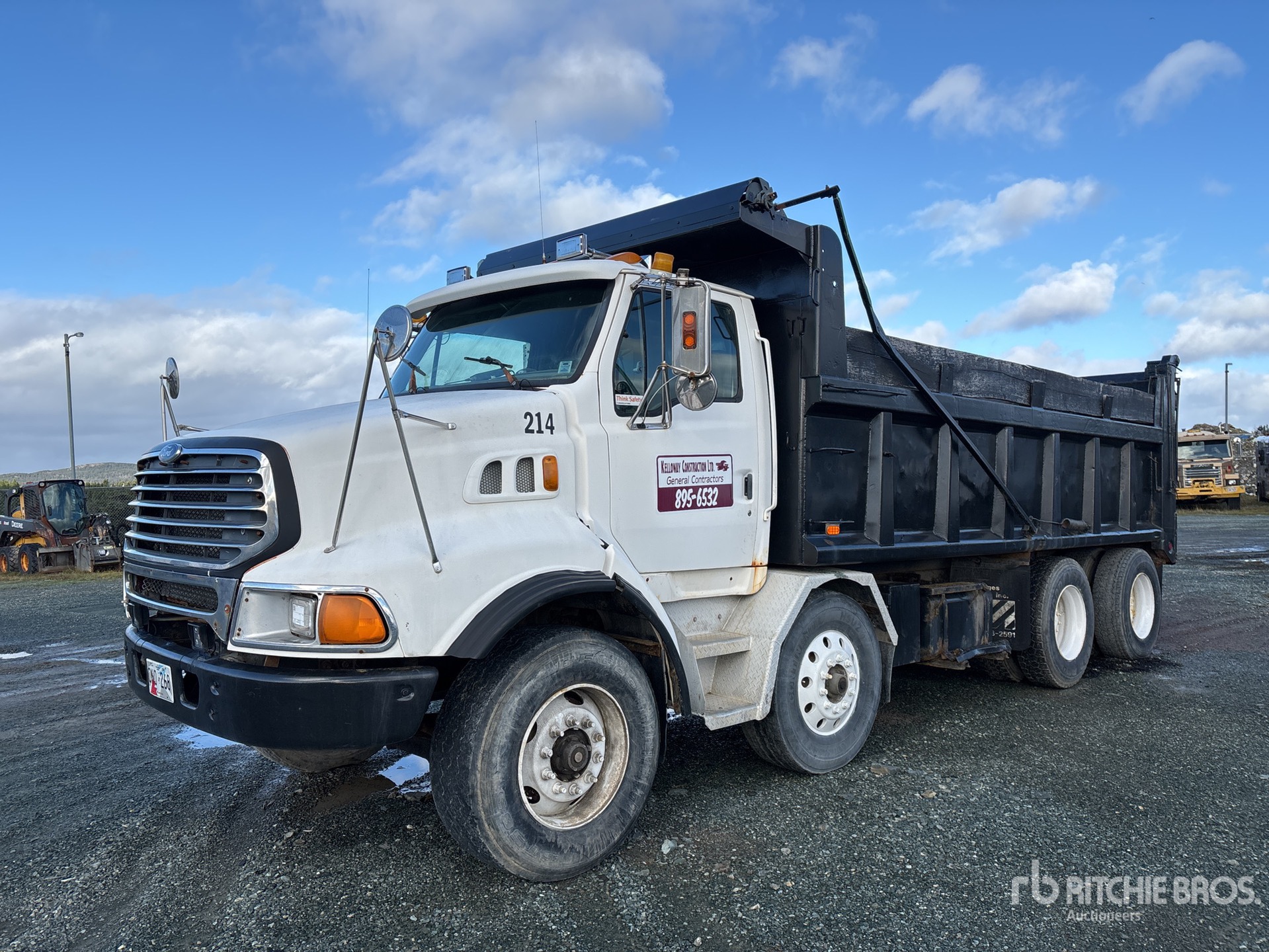 Aspect général with Image, coin avant gauche