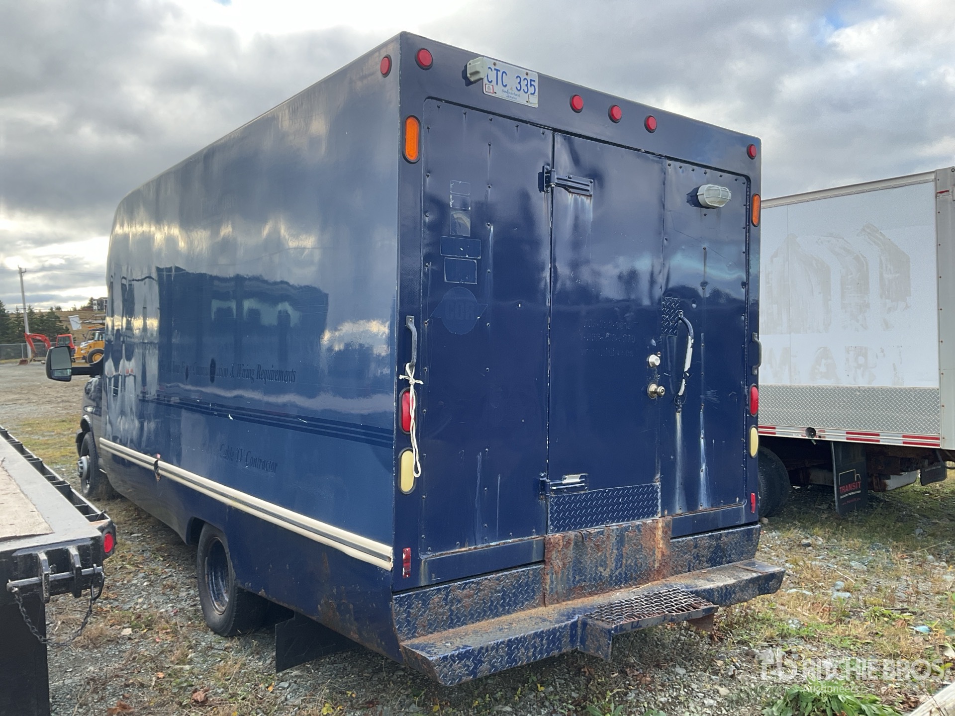 General Appearance with Imagen: esquina trasera izquierda