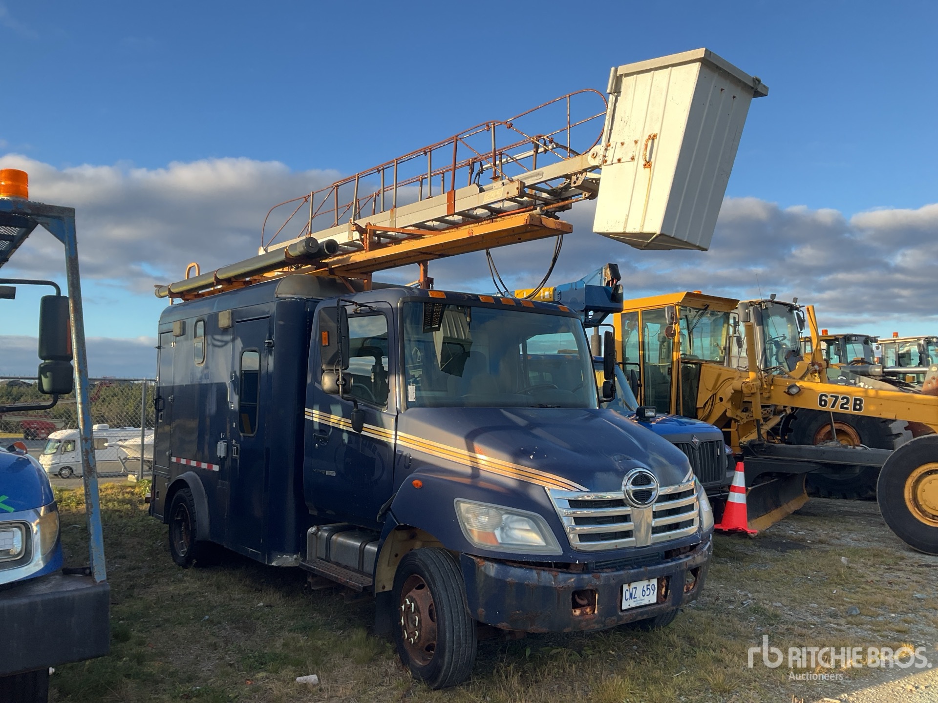 General Appearance with Imagen: esquina delantera derecha