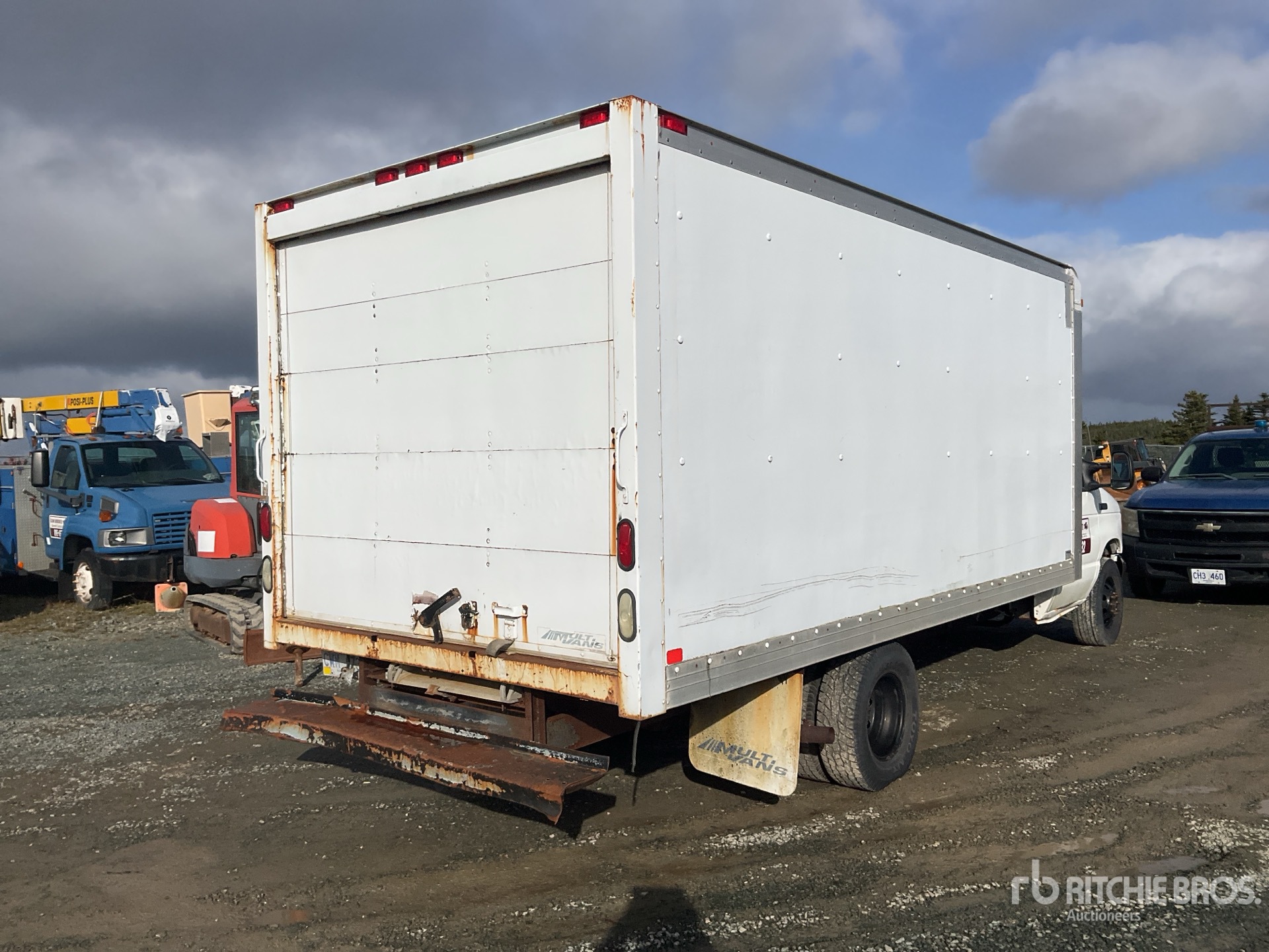 General Appearance with Imagen: esquina trasera derecha