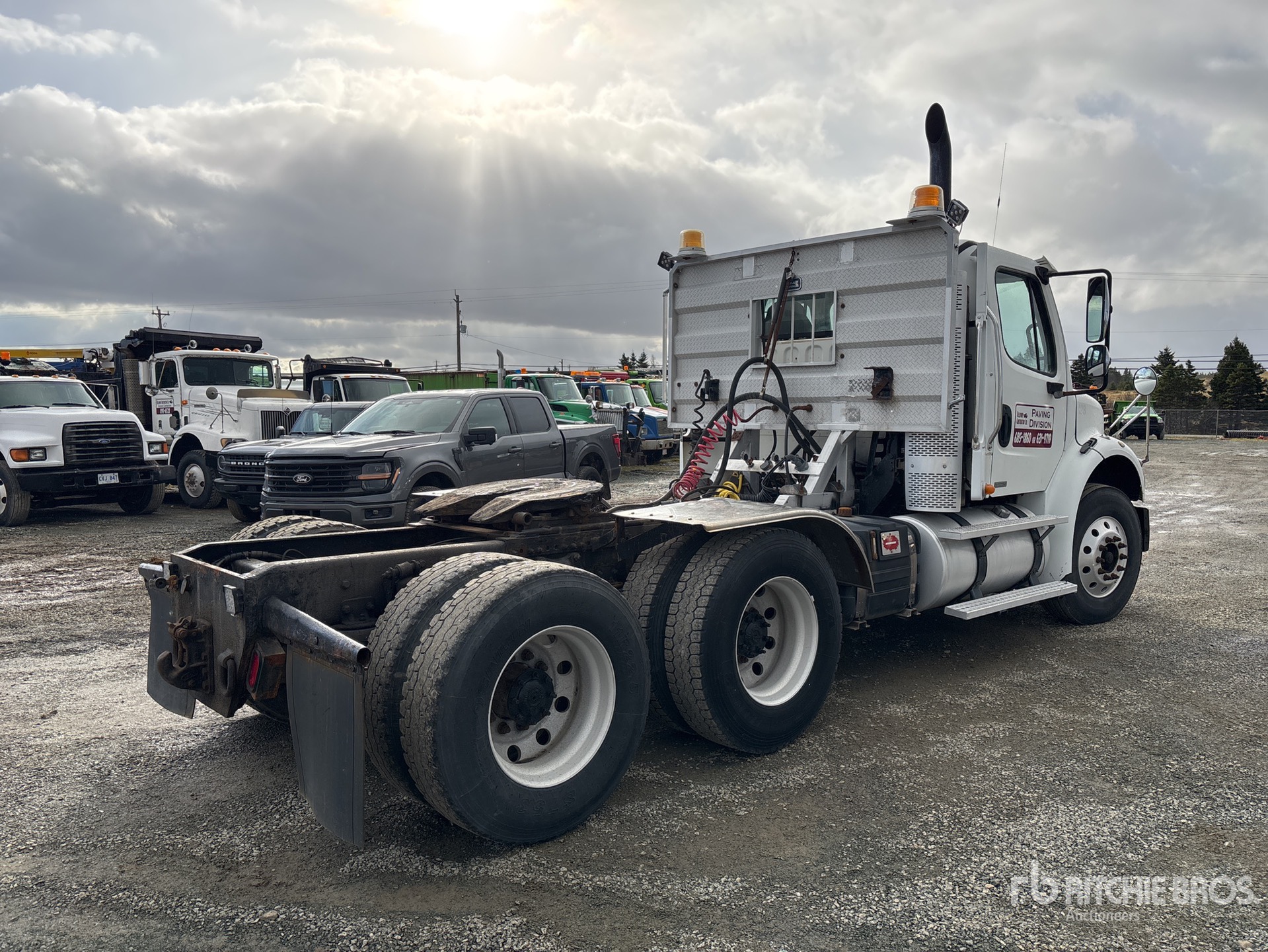 General Appearance with Imagen: esquina trasera derecha