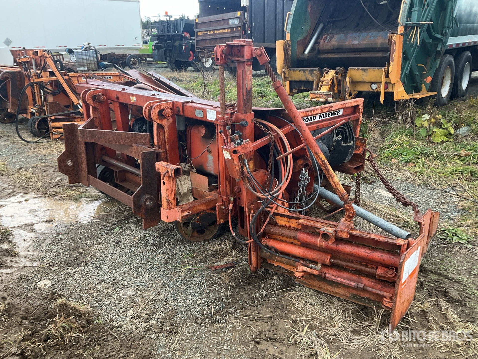 General Appearance with Foto, angolo anteriore sinistro