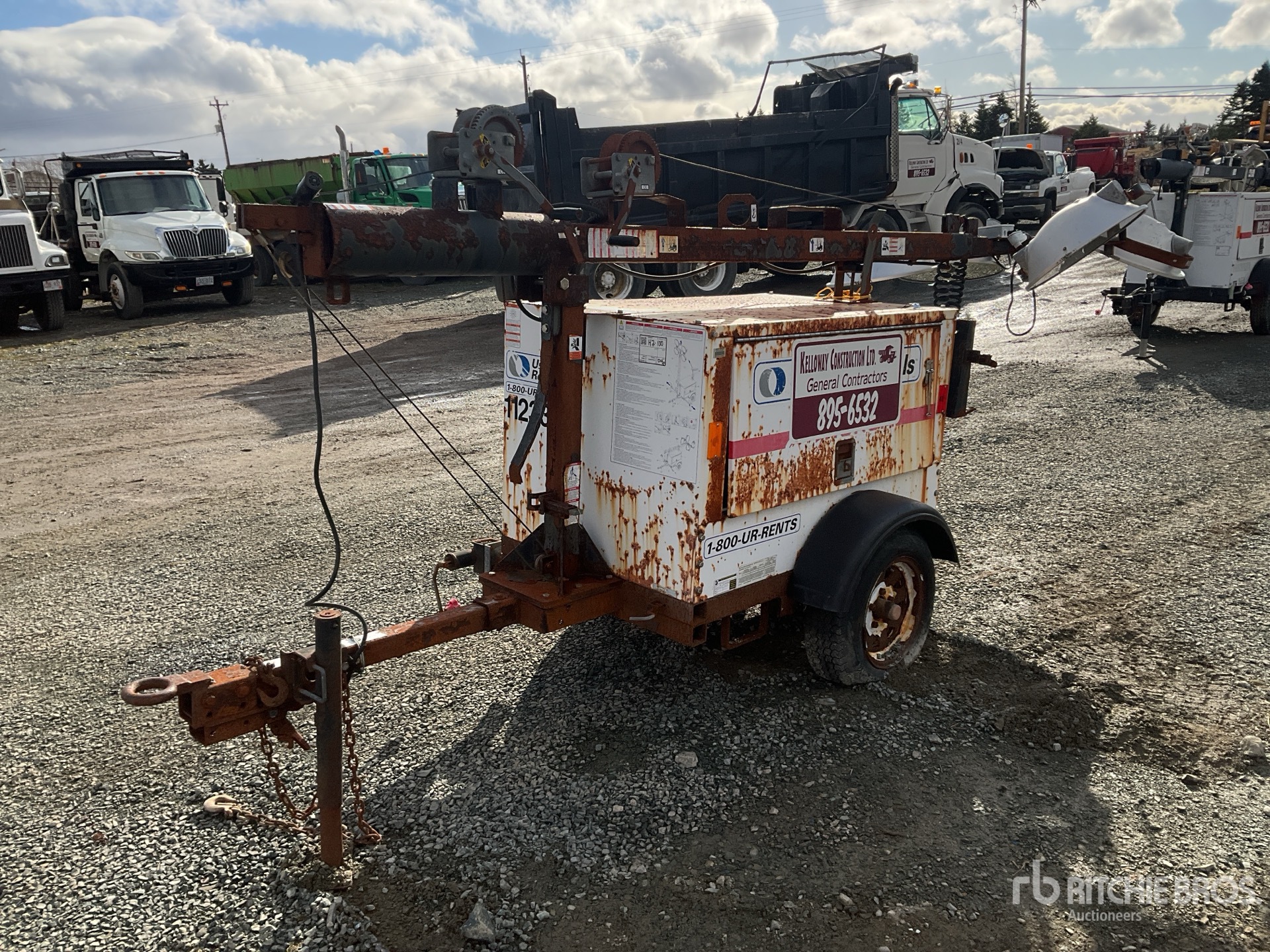 General Appearance with Picture, Left Front Corner