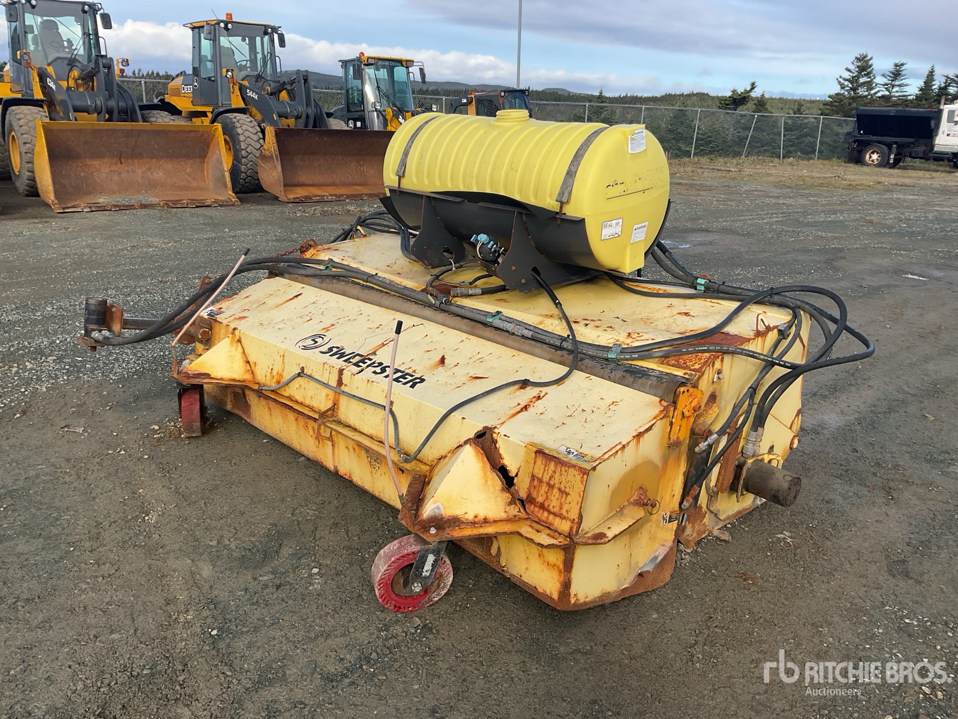 General Appearance with Picture, Left Front Corner