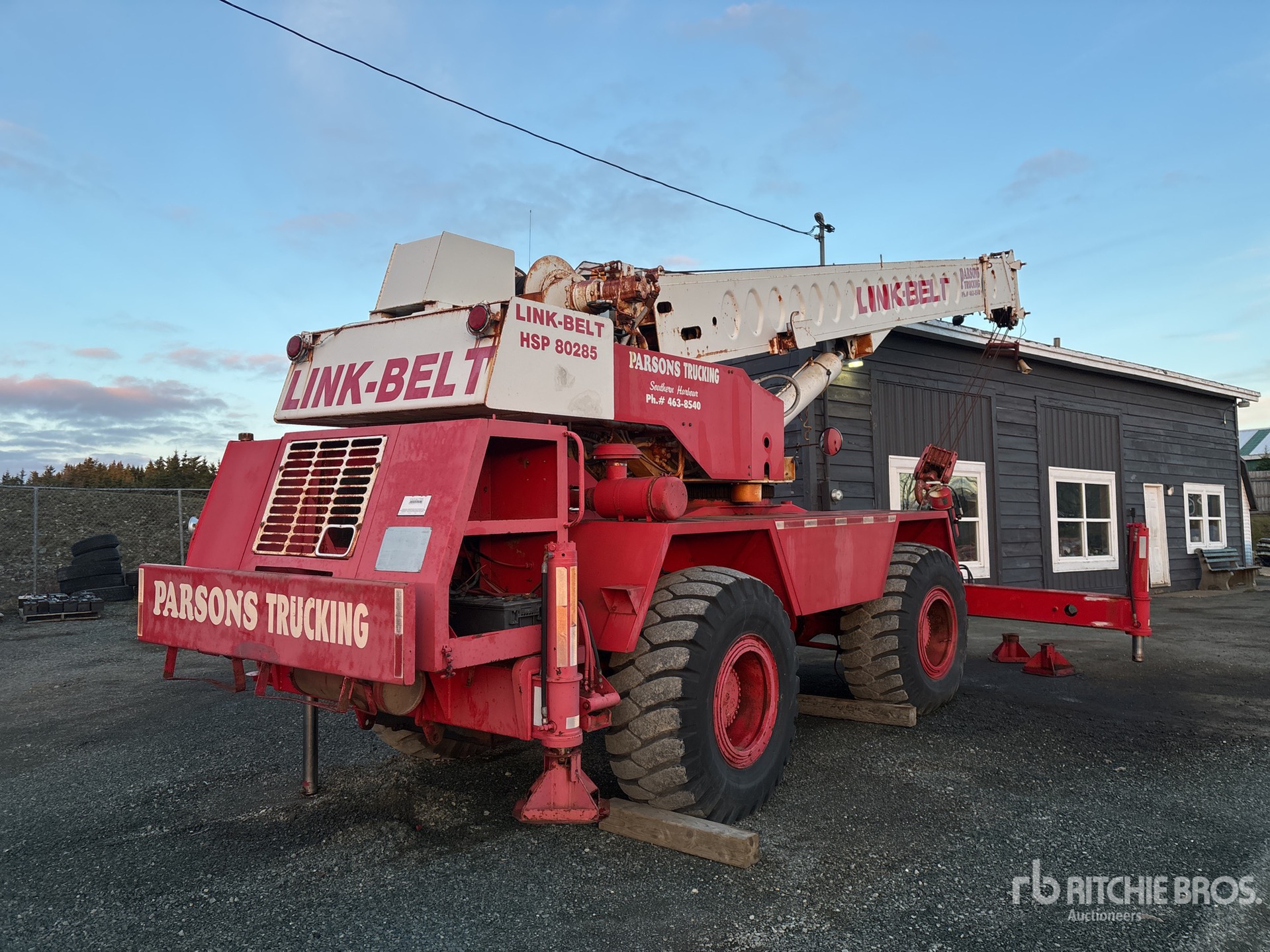 General Appearance with Foto, angolo anteriore sinistro