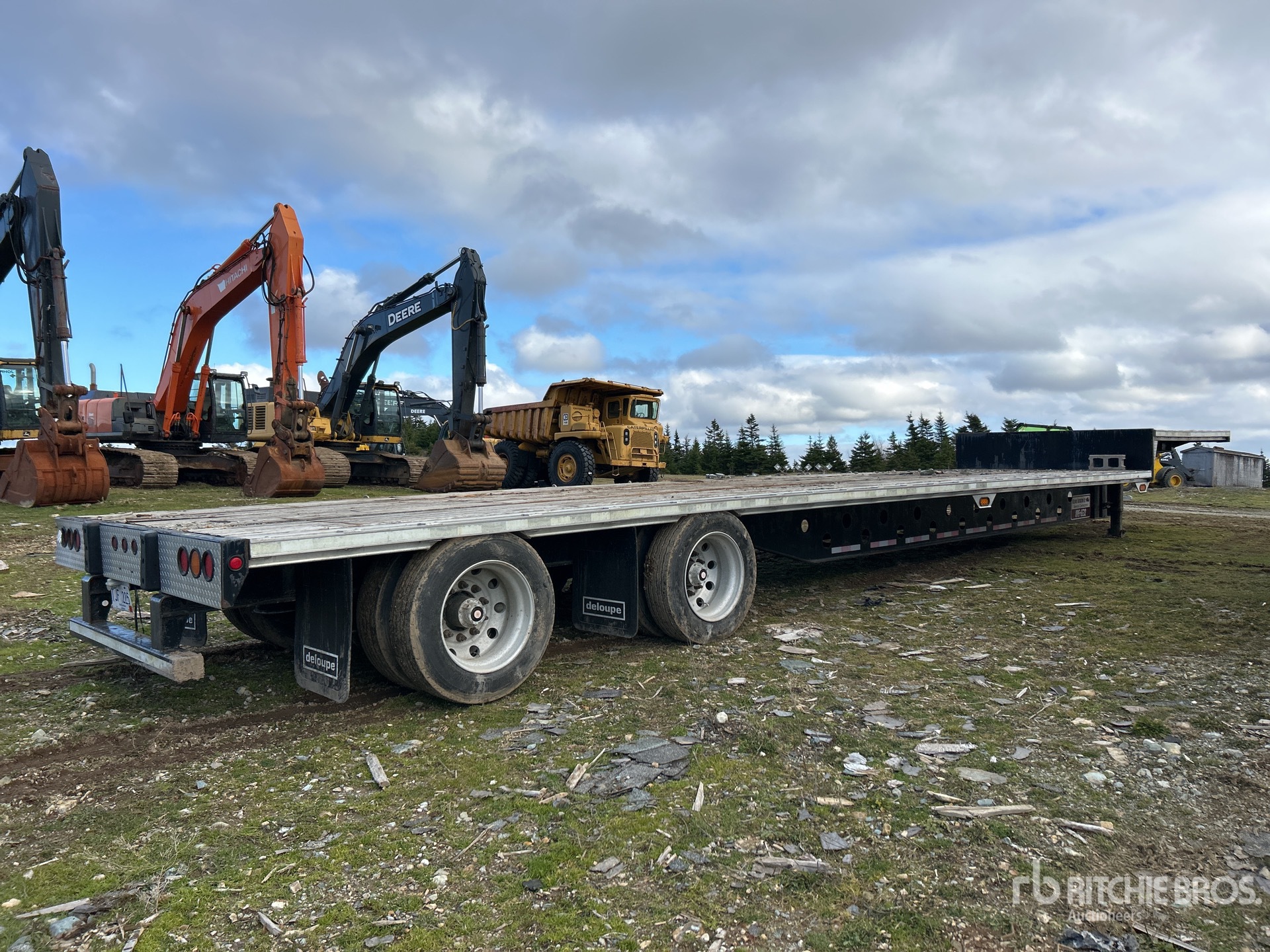 General Appearance with Imagen: esquina trasera derecha