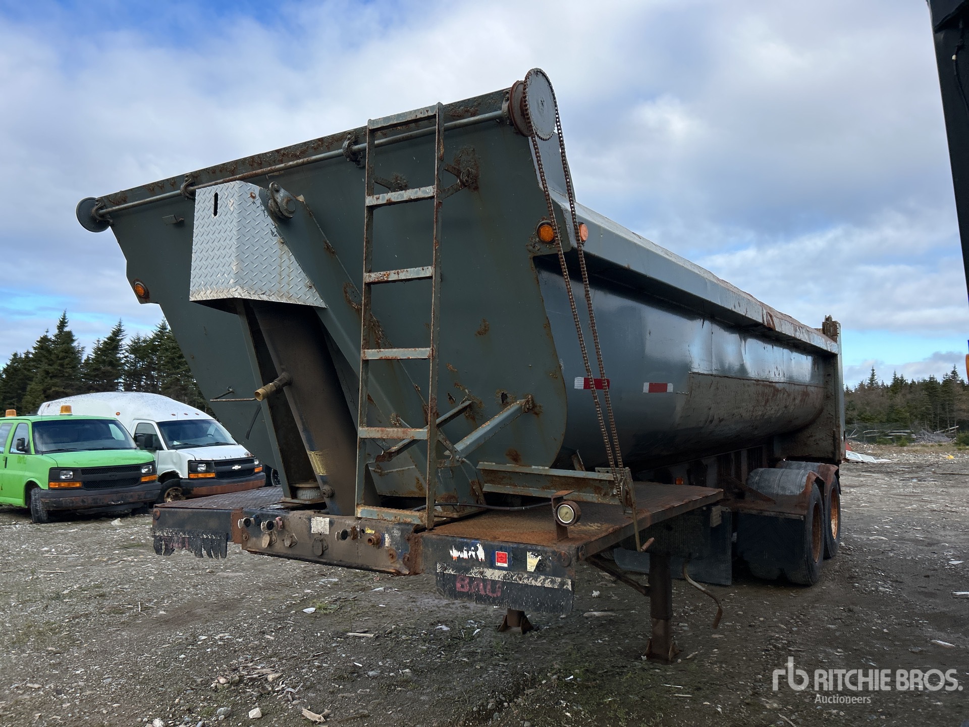 General Appearance with Featured Photo