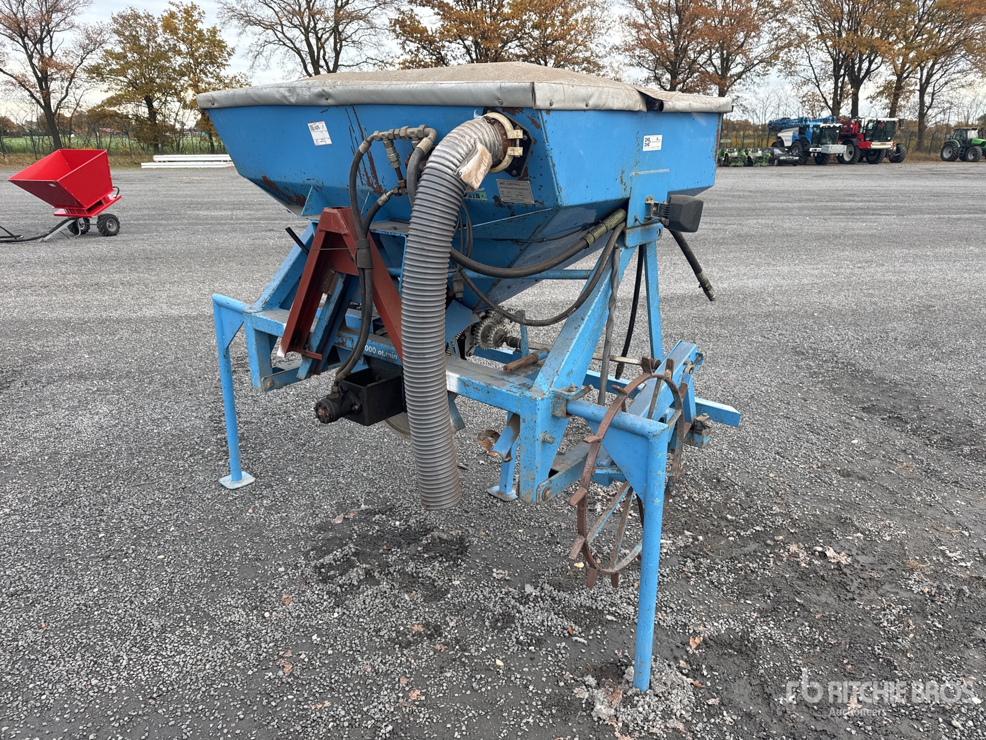 General Appearance with Foto, angolo anteriore sinistro